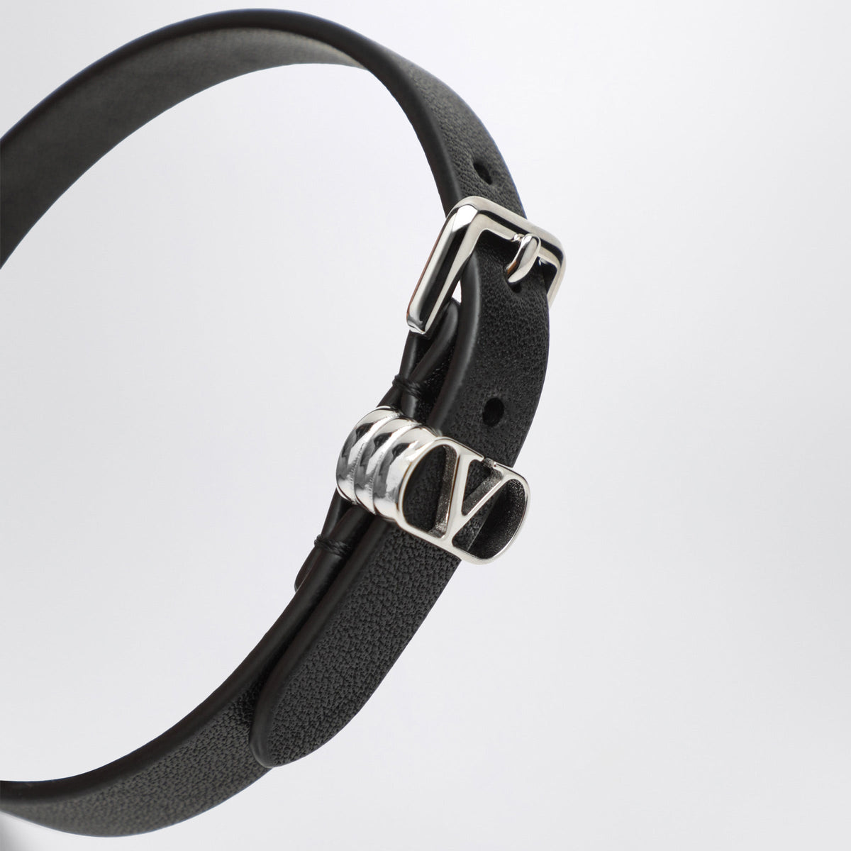 Valentino Garavani Black Vlogo Signature Bracelet In Leather Men VALENTINO GARAVANI