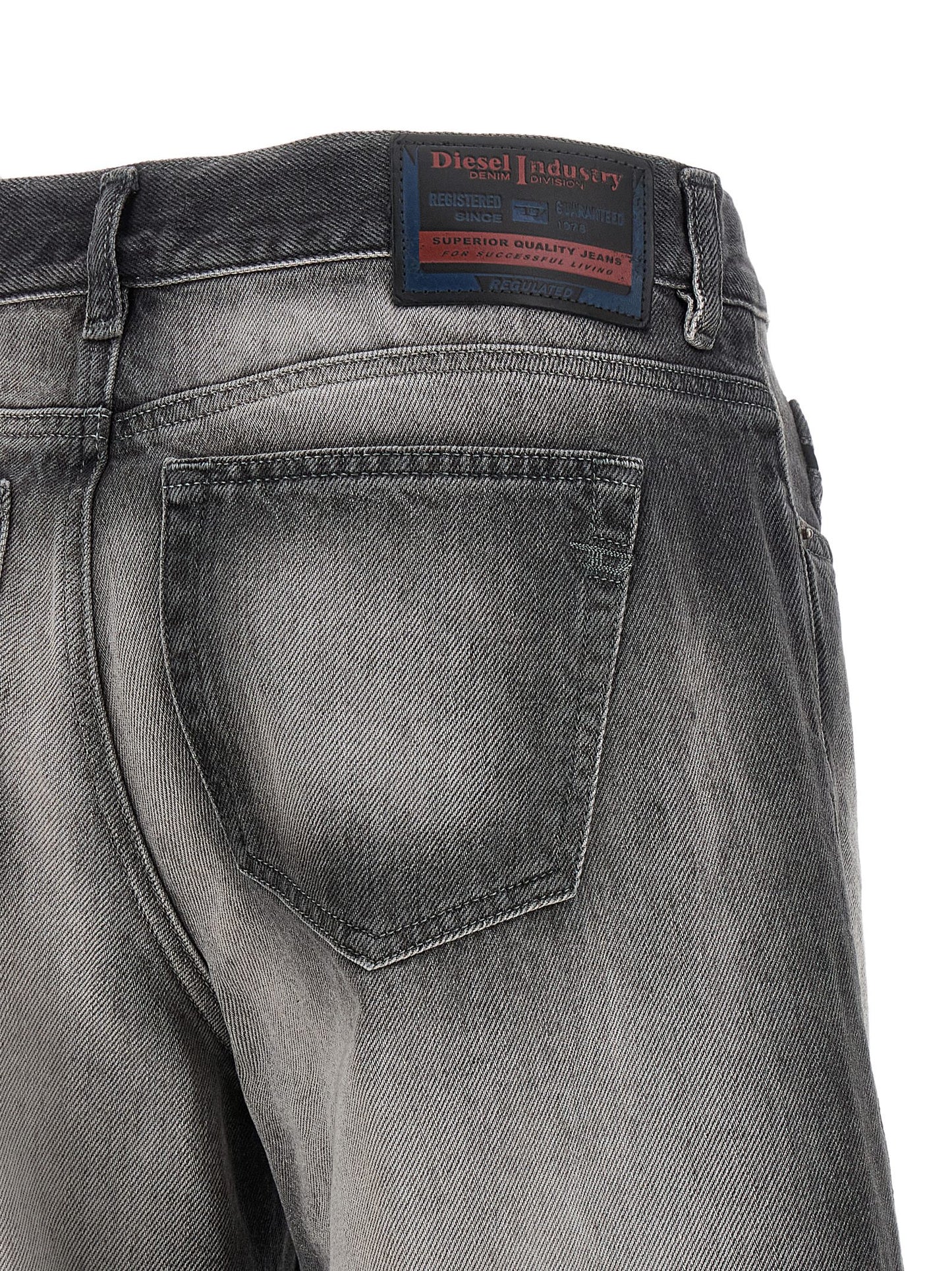 Diesel Women '1978 D-Akemi-Fsi' Jeans DIESEL