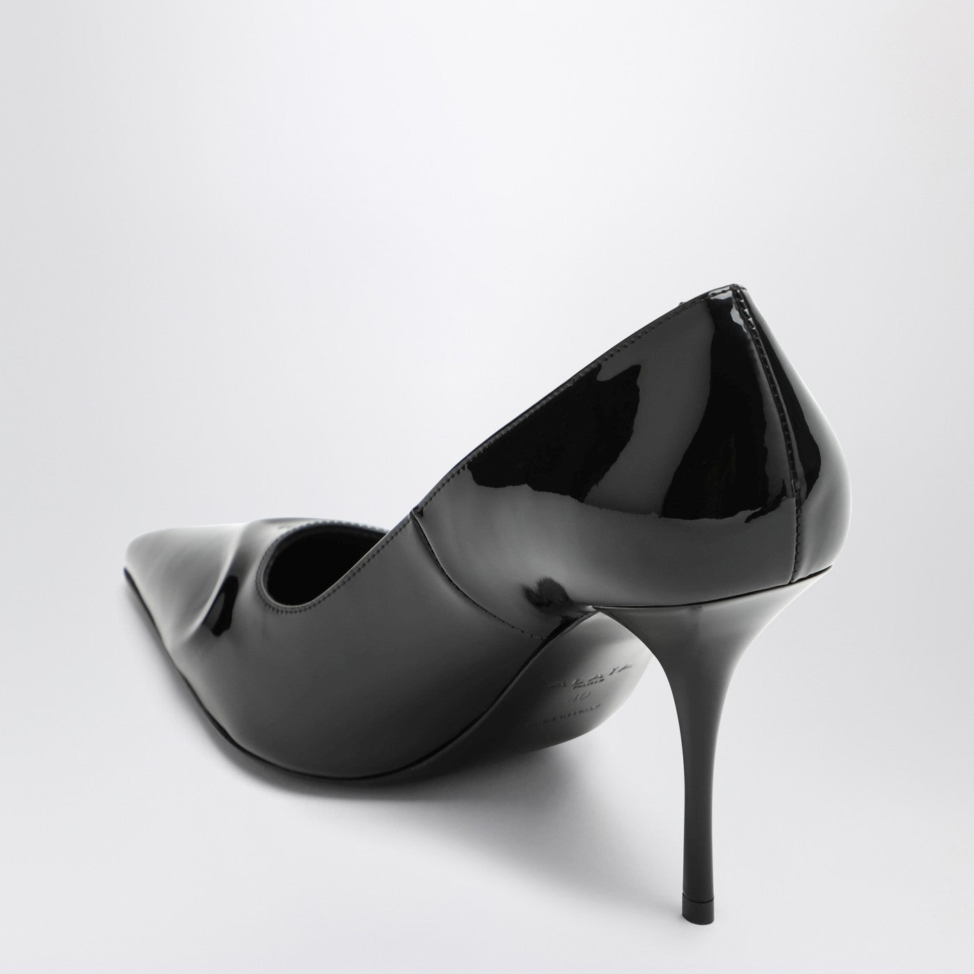 Alaia Pumps Le Coeur 3D 90 In Black Varnish Women ALAIA