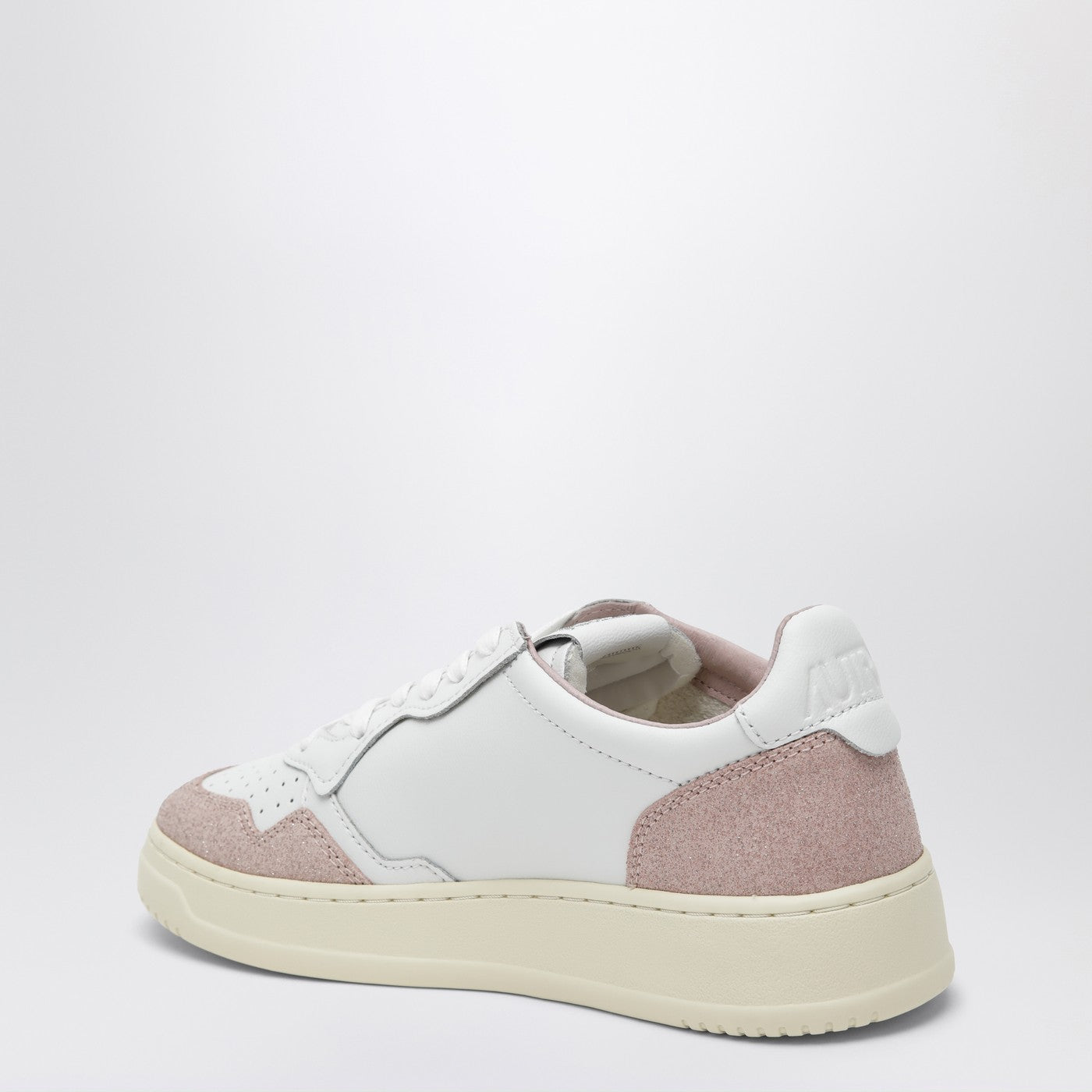 Autry Medalist Low Sneakers In White Leather And Pink Suede Women AUTRY