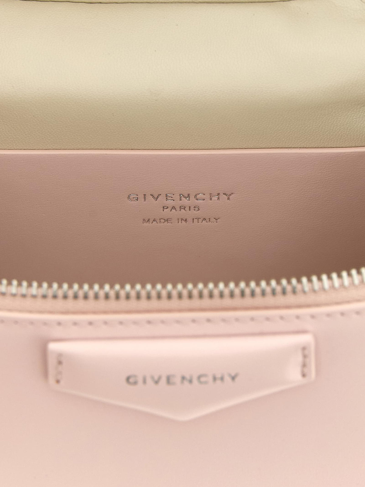 Givenchy Women 'Antigona' Handbag - Beauty Case GIVENCHY