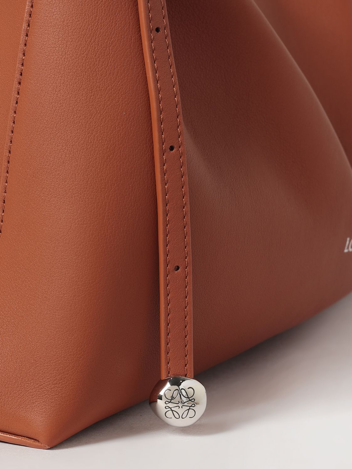 Loewe Women Calfskin Leather Shoulder Bag Loewe With Knot Detail And Adjustable Handle LOEWE