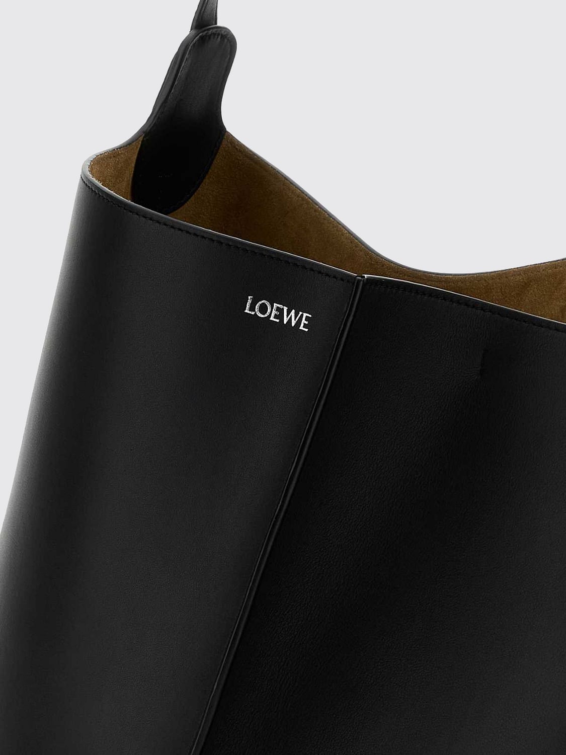 Loewe Women Bilbao Shoulder Bag Loewe In Smooth Calfskin With Adjustable Handle LOEWE