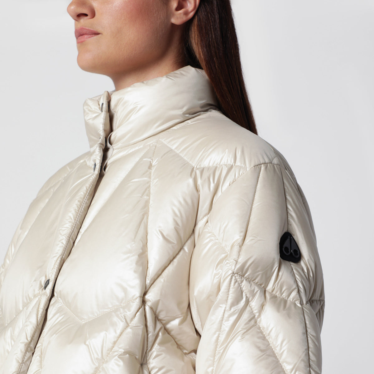 Moose Knuckles Iceberg Quilt Down Alabaster Nylon Down Jacket Women MOOSE KNUCKLES
