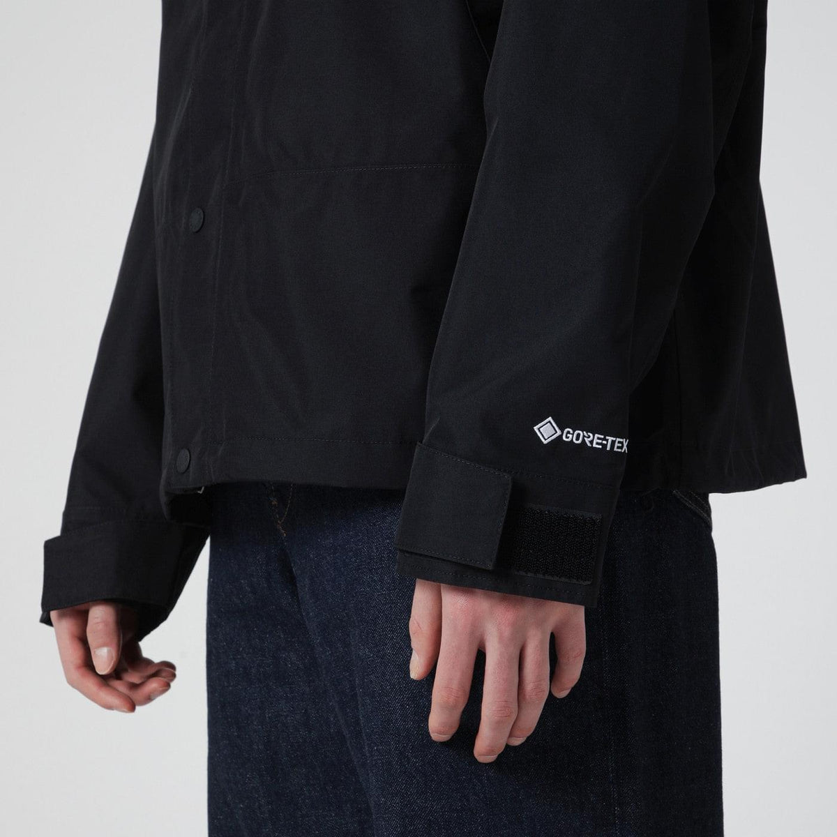 The North Face Black Gore-Tex Mountain Jacket Men THE NORTH FACE