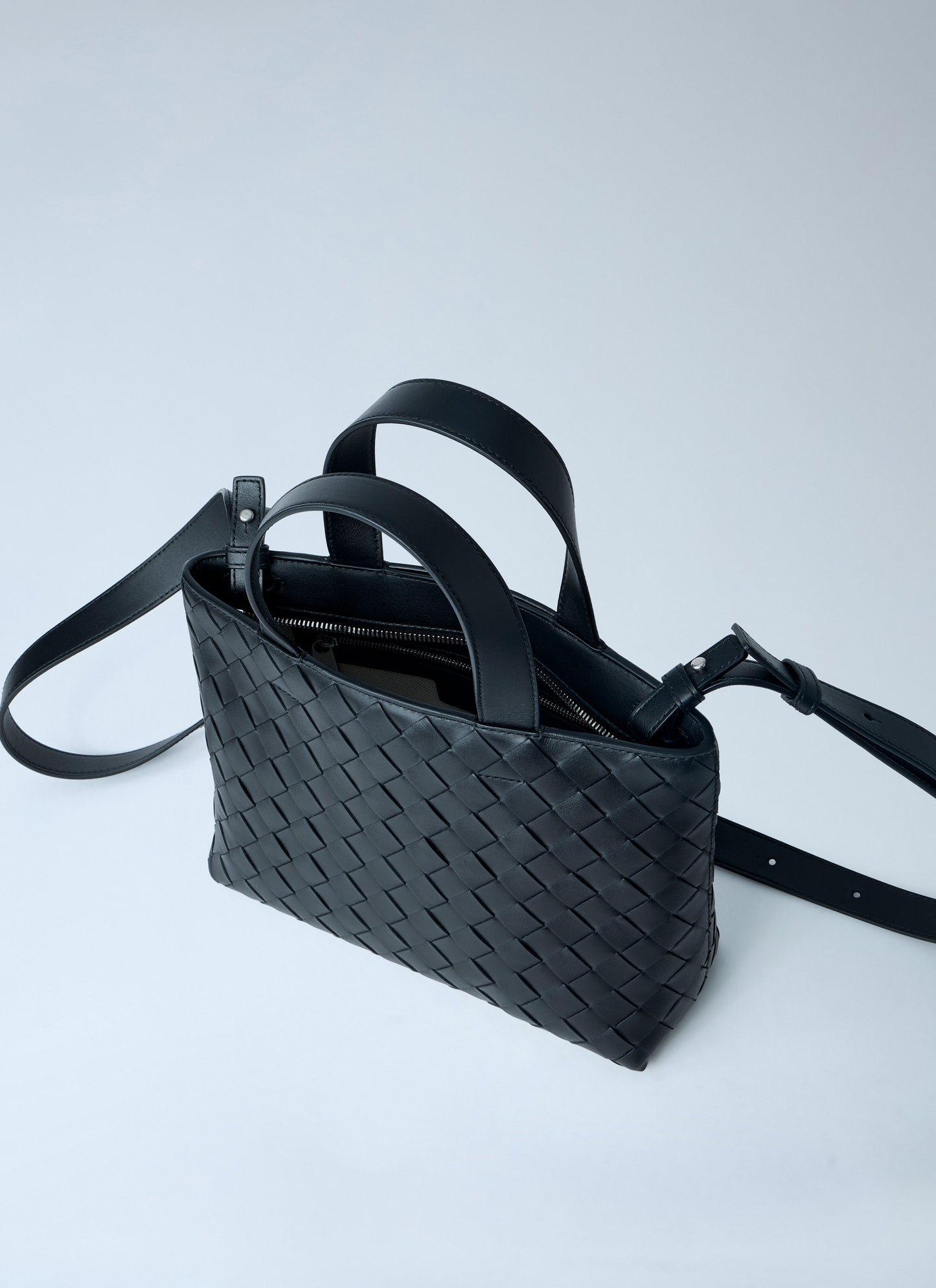 Bottega Veneta Men Mini Intrecciato Zipped Tote Bag BOTTEGA VENETA