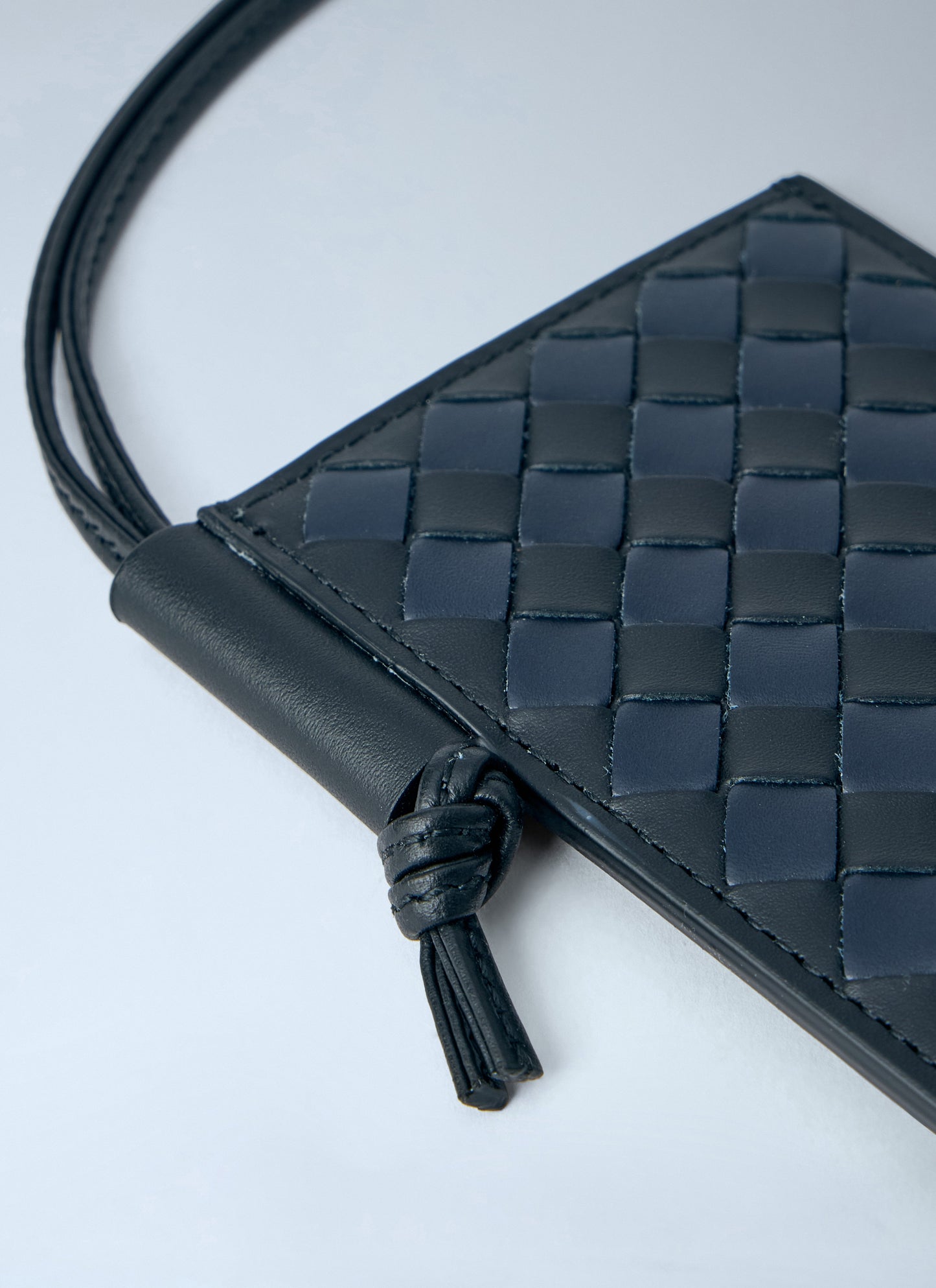 Bottega Veneta Men Intrecciato Piccolo Badge Holder BOTTEGA VENETA