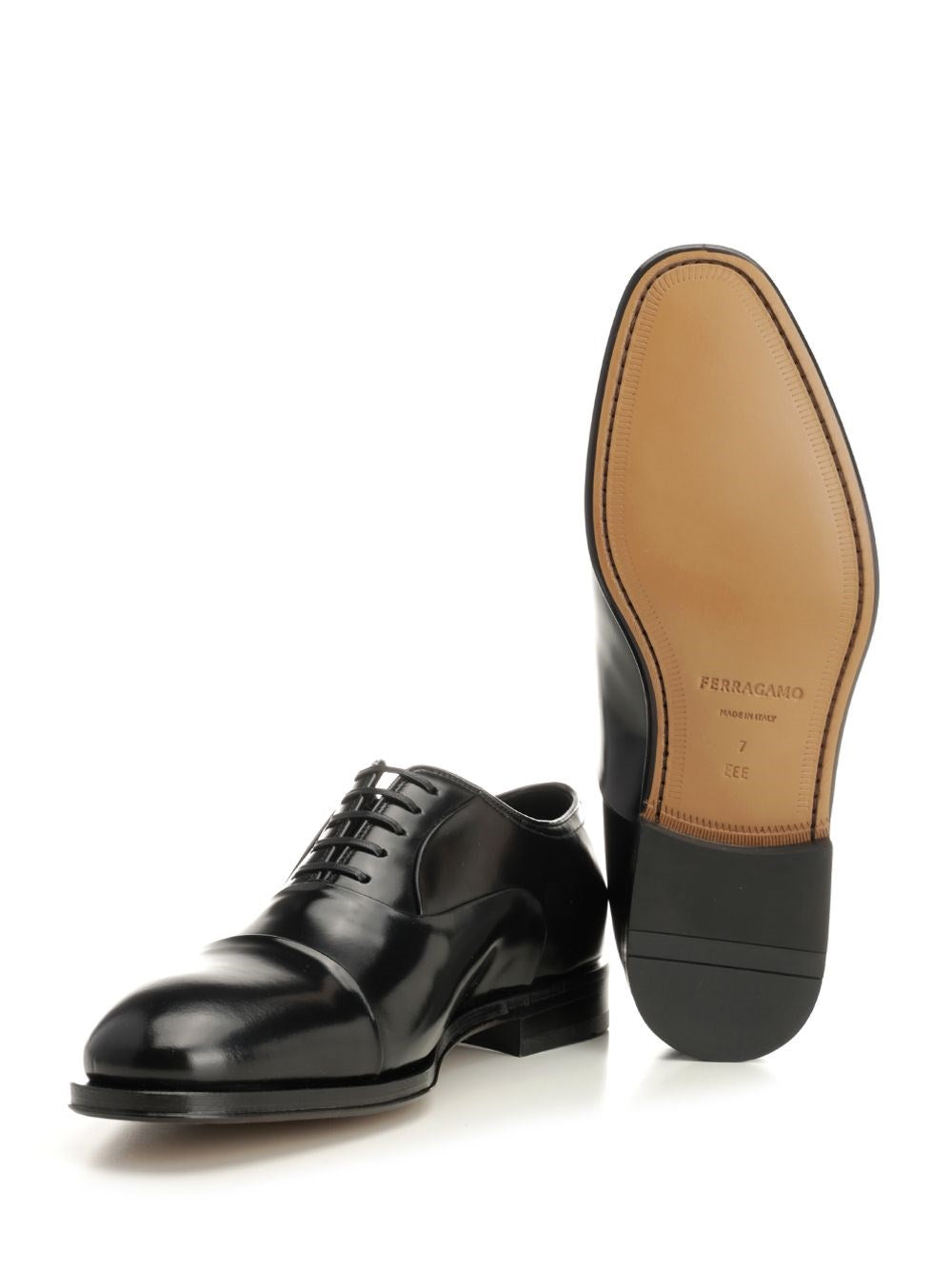Ferragamo Men Oxford With Toe Cap