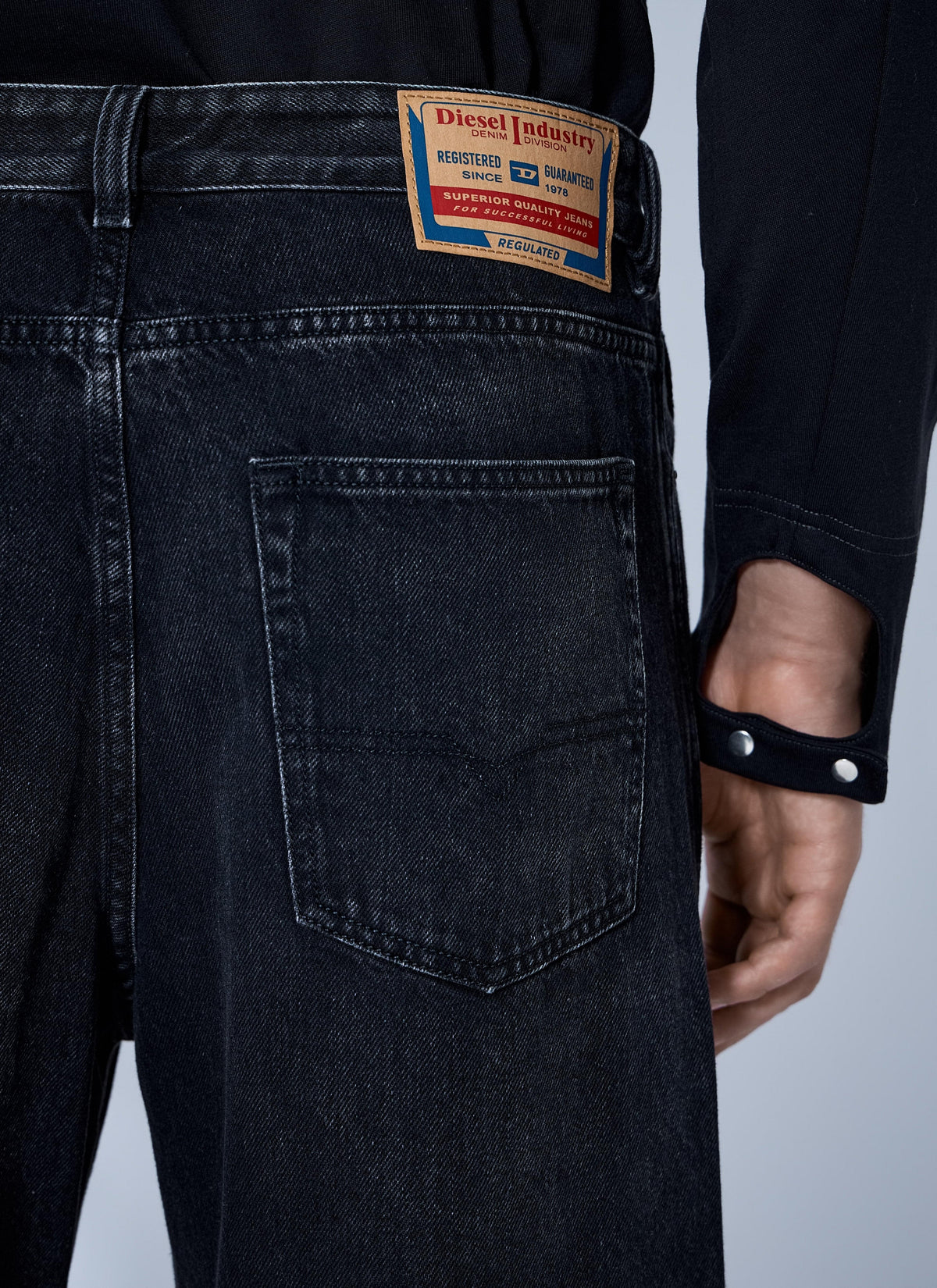 Diesel Men D-Rise Jeans DIESEL