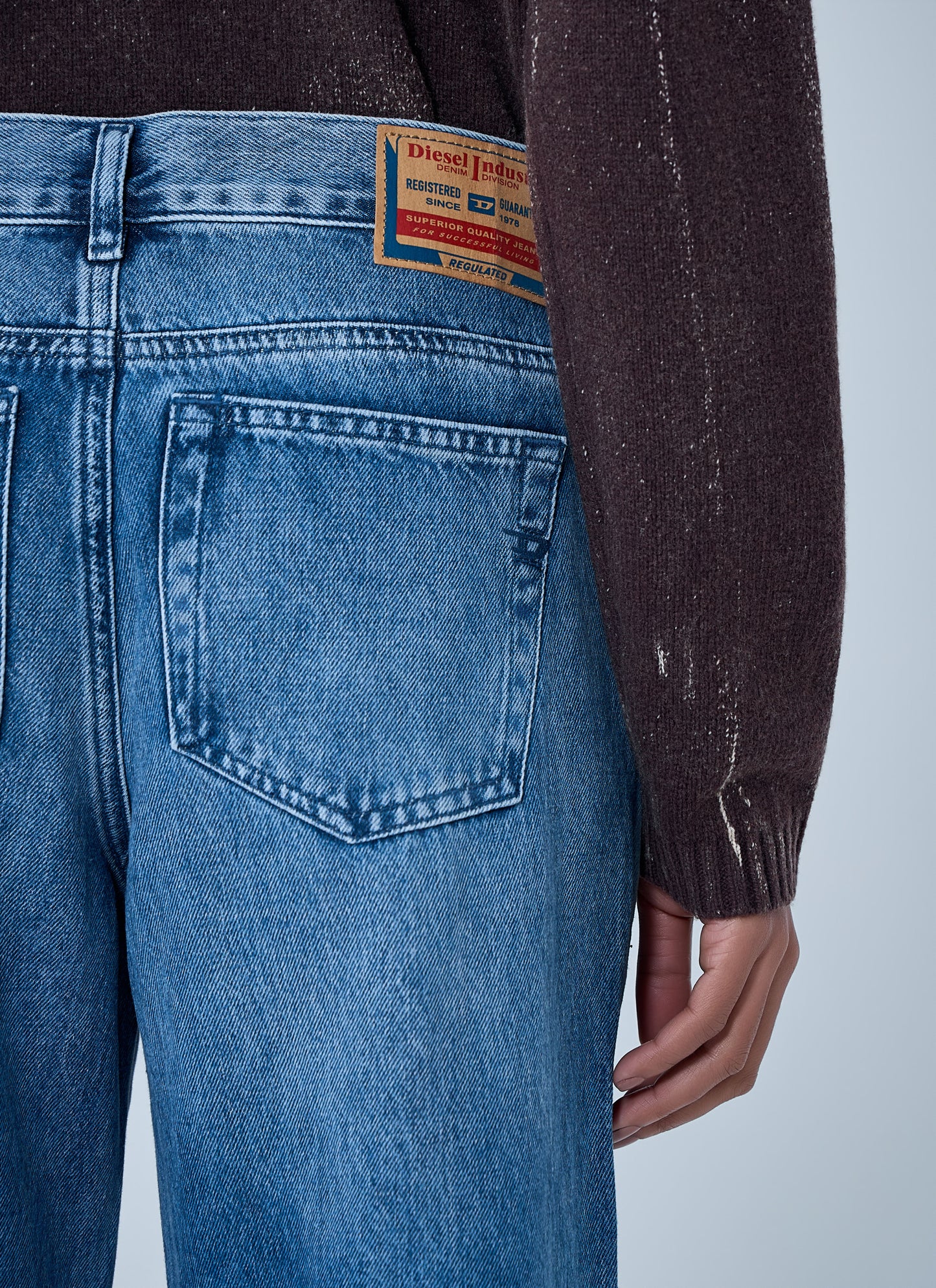 Diesel Women 1978 D-Akemi-S Jeans DIESEL