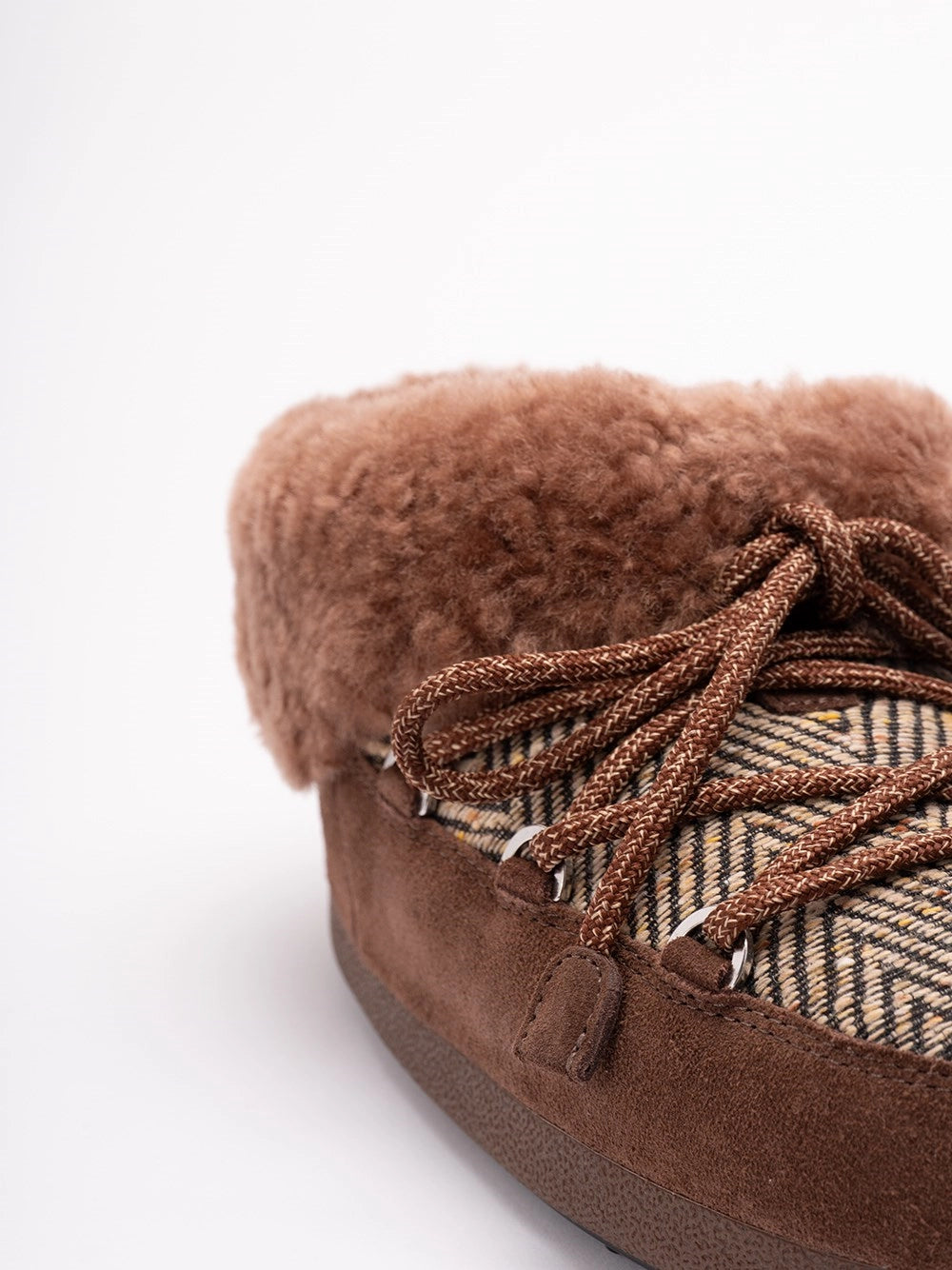 Moon Boot Women `Mb X Guest In Residence Evx Chalet Mule Fur` Mules MOON BOOT