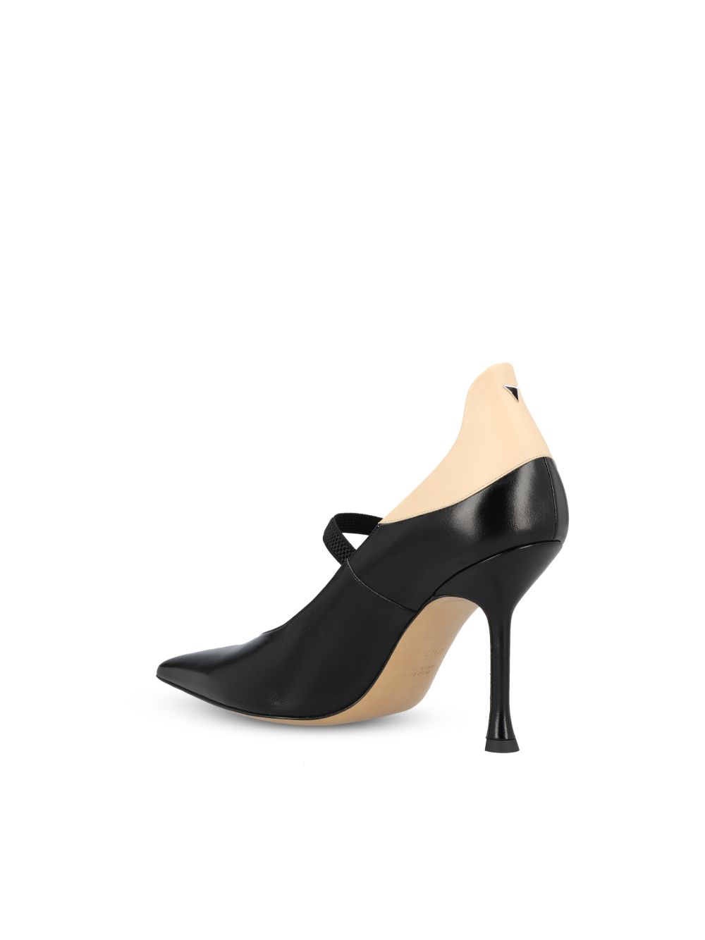 Fendi Women Fendi Nude Leather Pumps FENDI