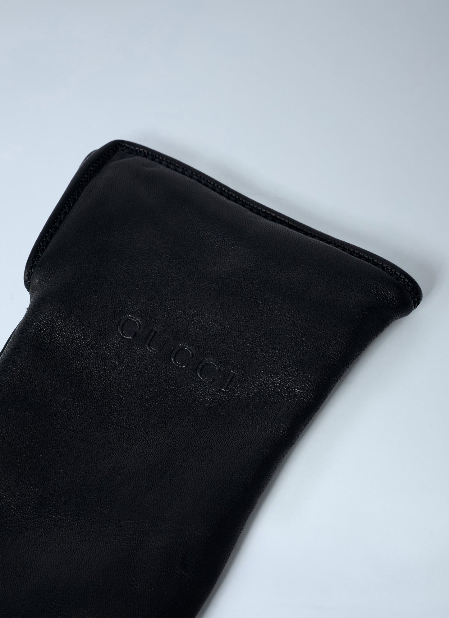 Gucci Women Logo Embossed Gloves GUCCI
