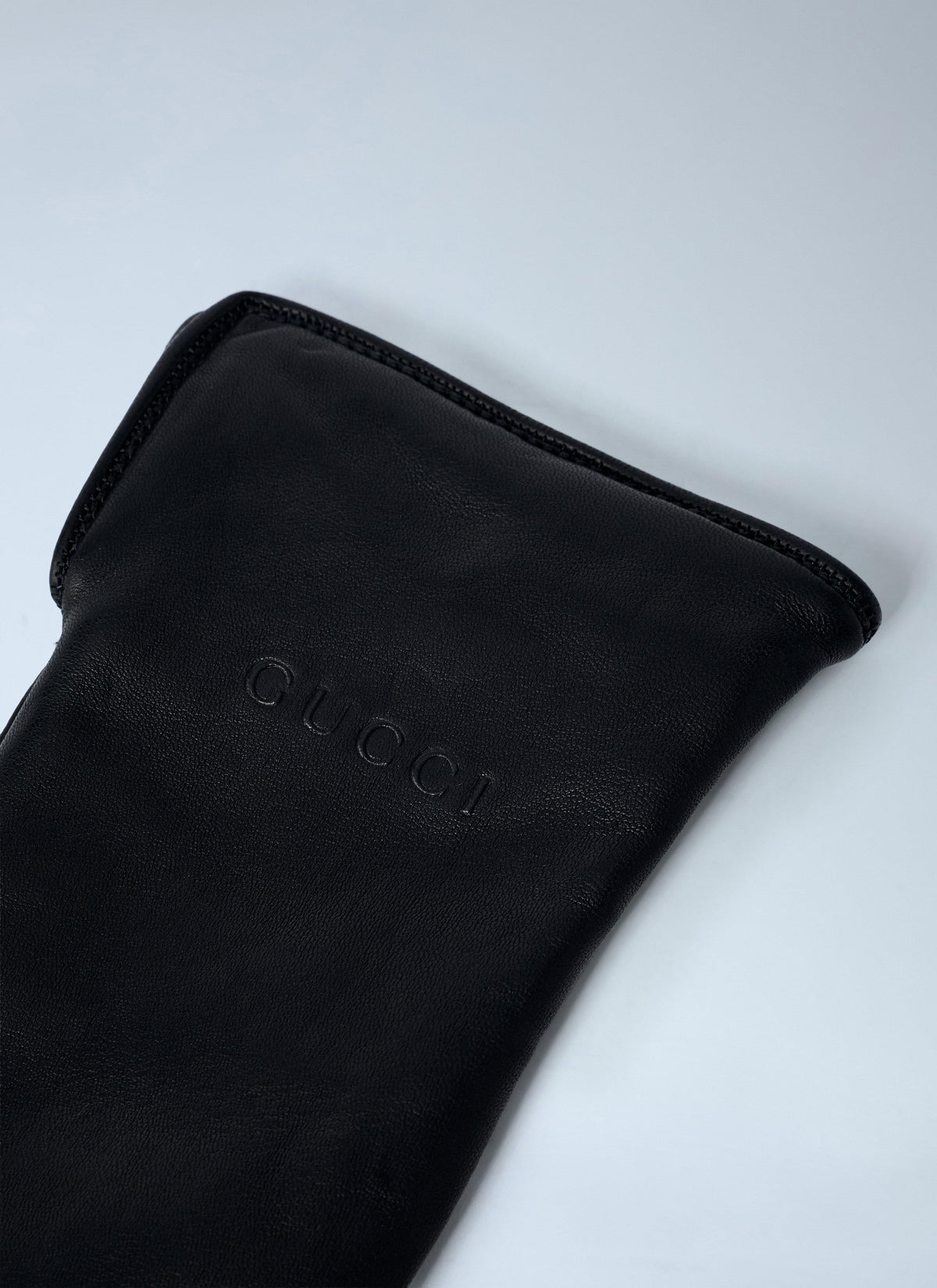 Gucci Women Logo Embossed Gloves GUCCI