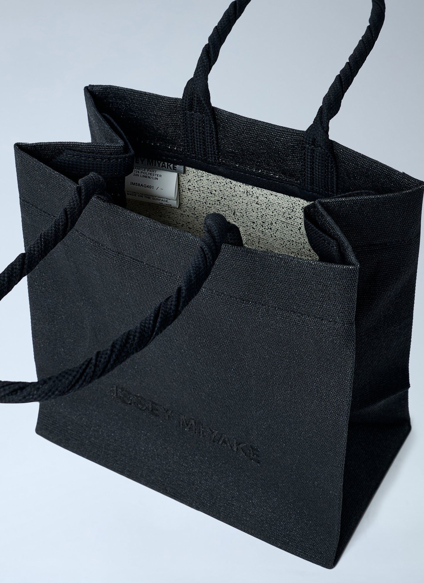 Issey Miyake Women Paper Tote Bag ISSEY MIYAKE