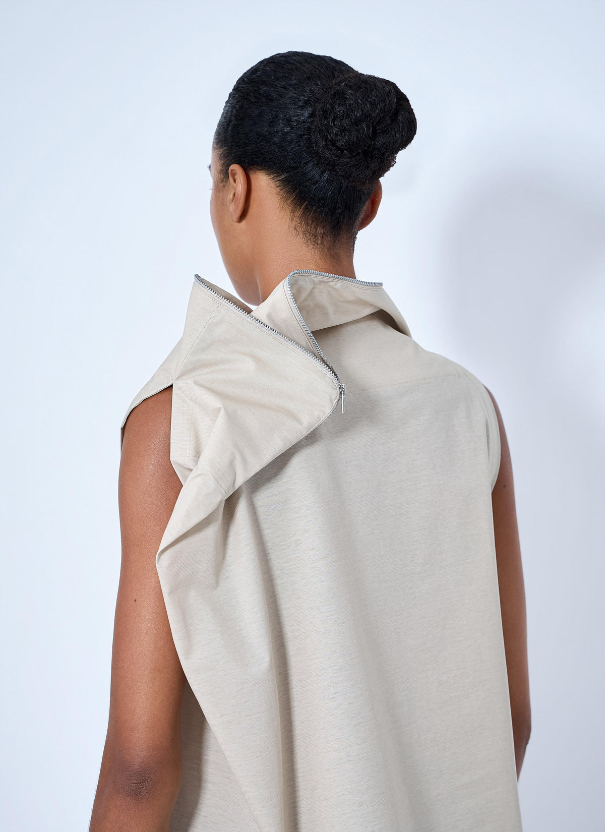 Issey Miyake Women Asymmetric Zip Detail Top ISSEY MIYAKE