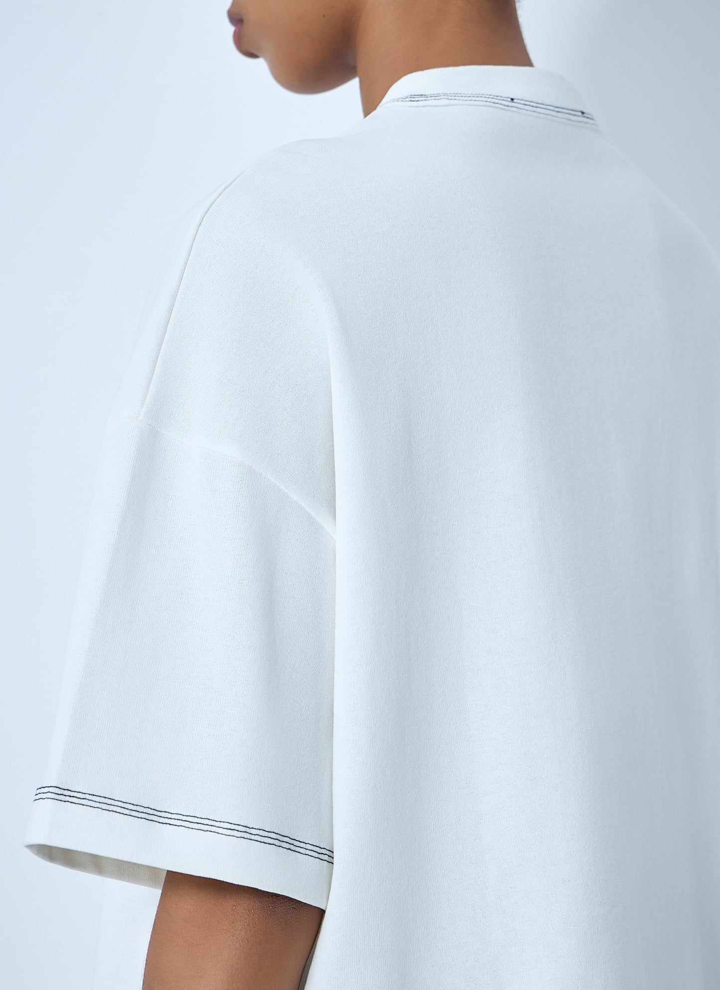 Jacquemus Women Logo Embroidered Boxy T-Shirt JACQUEMUS