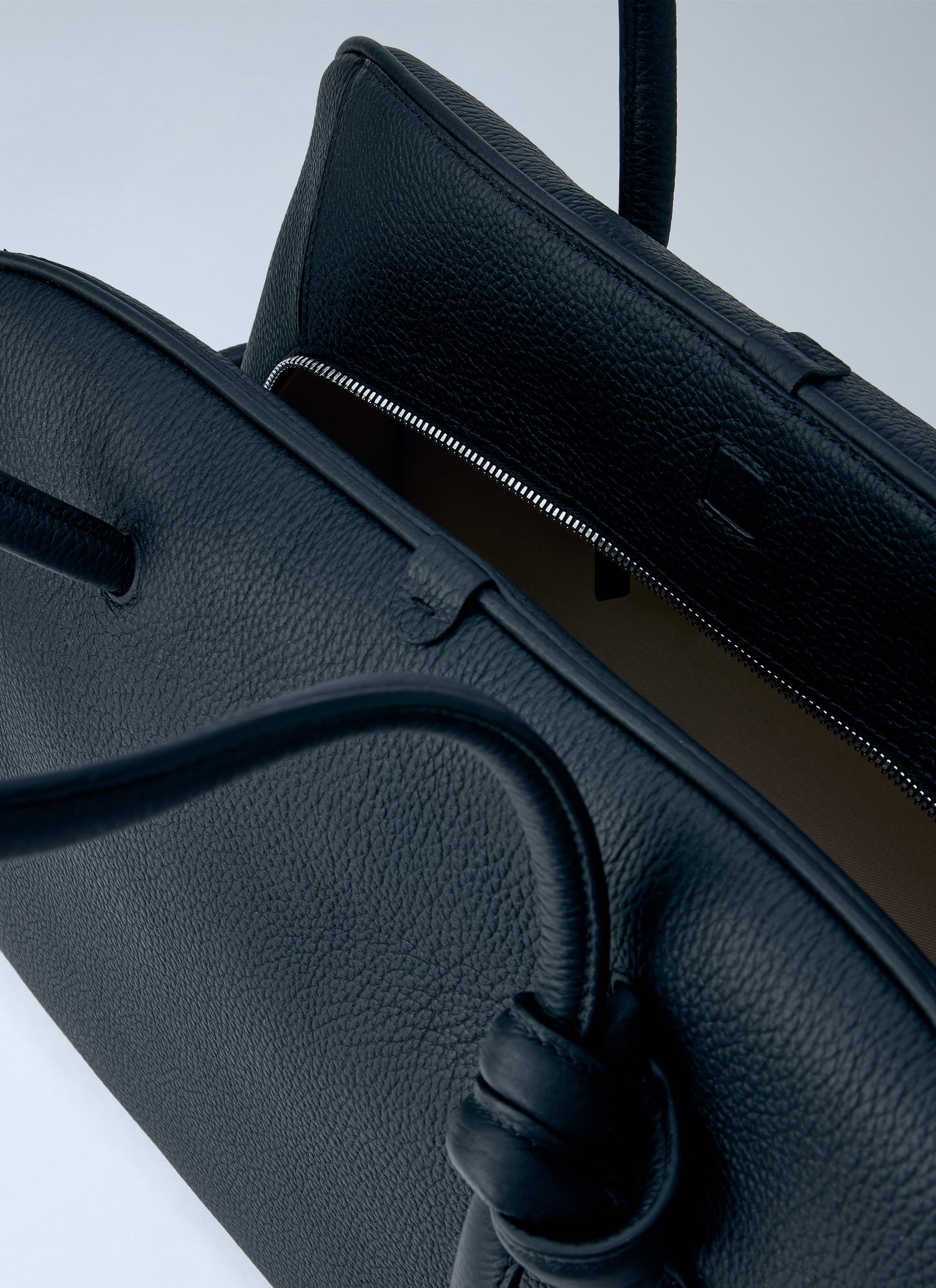 Jacquemus Women Le Grand Turismo Handbag JACQUEMUS