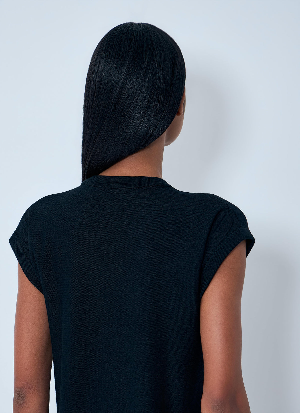 Lemaire Women Sleeveless Buttoned Top LEMAIRE
