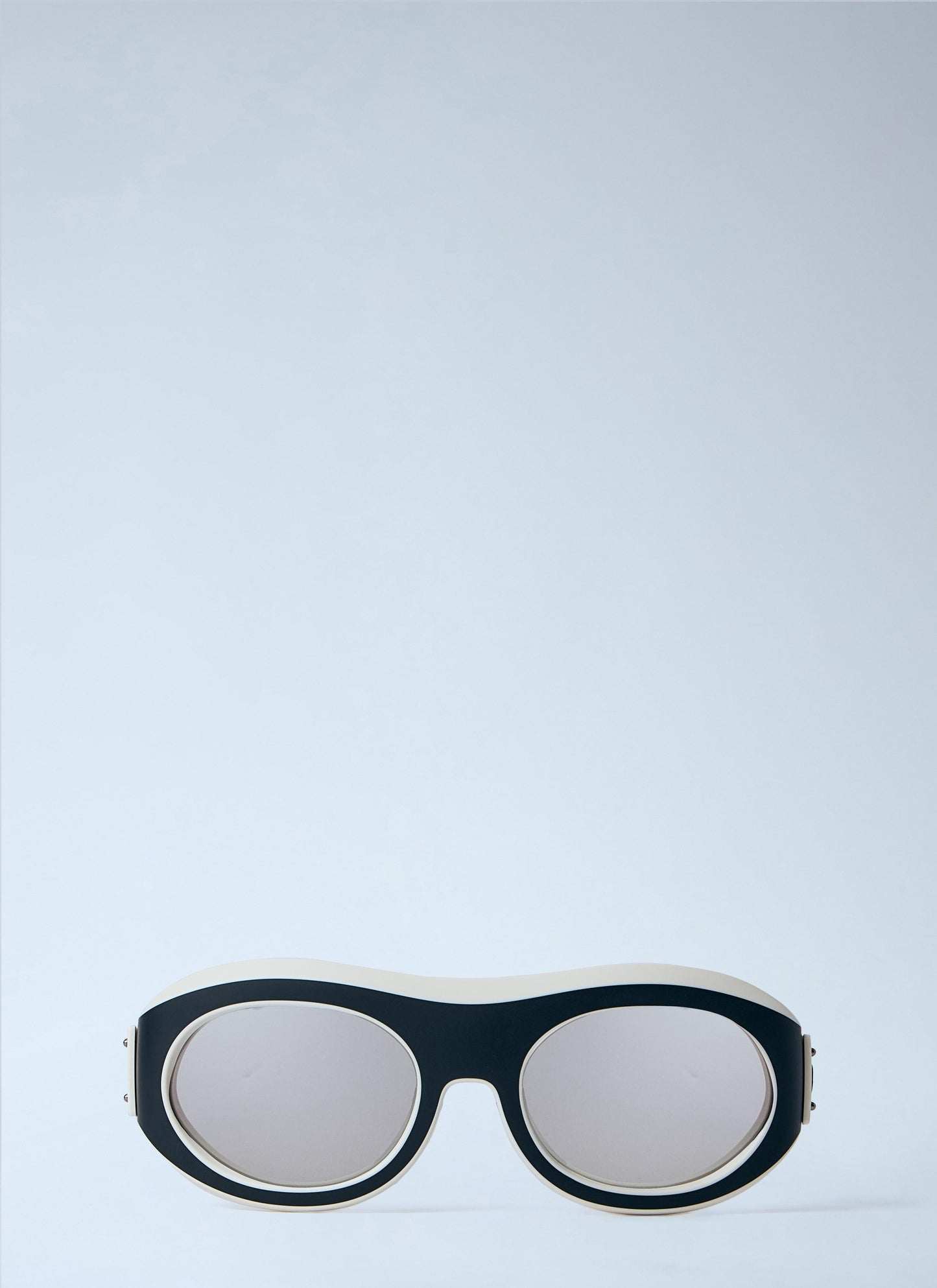 Moncler Men Oval Frame Sunglasses MONCLER