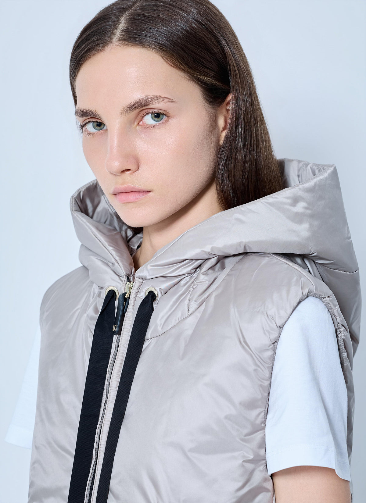 Max Mara Women Hooded Zip-Up Vest MAX MARA