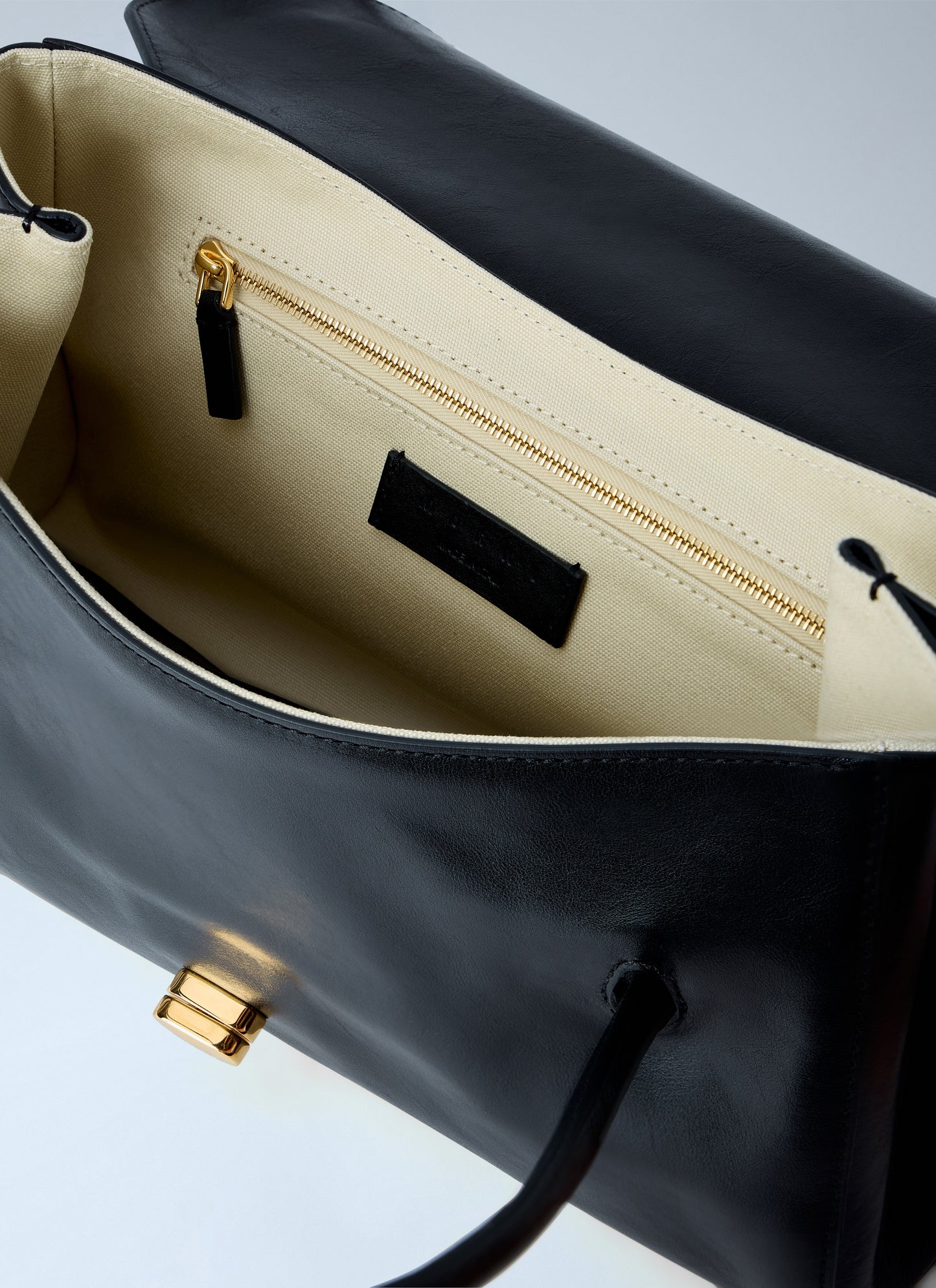Marni Women East West Flap Closure Shoulder Bag MARNI