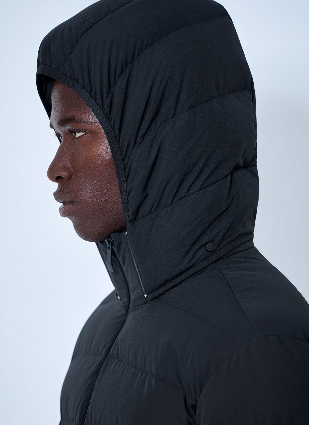 Moncler Men Arajoki Hooded Short Down Jacket MONCLER