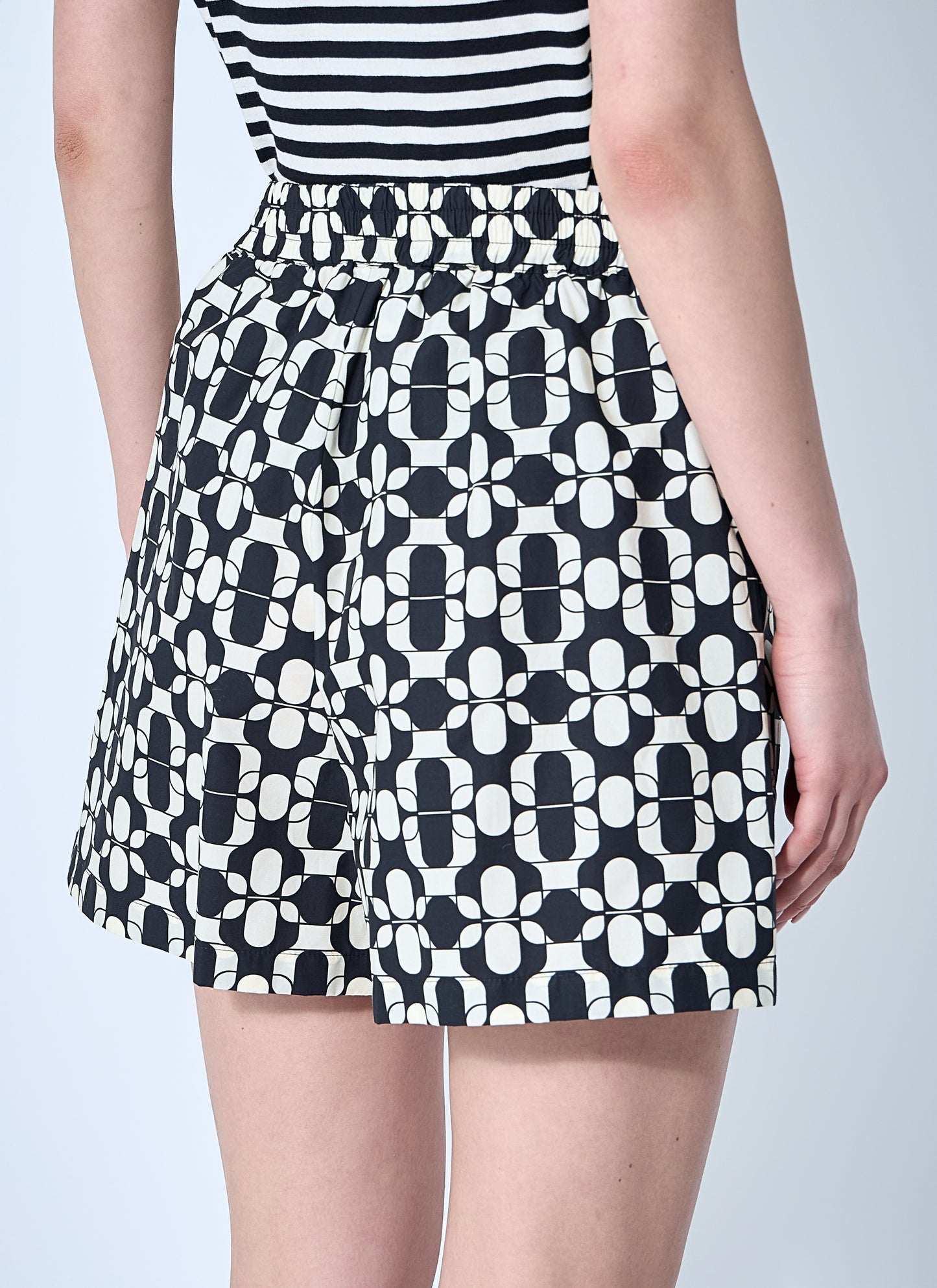 Moncler Women Printed Shorts MONCLER