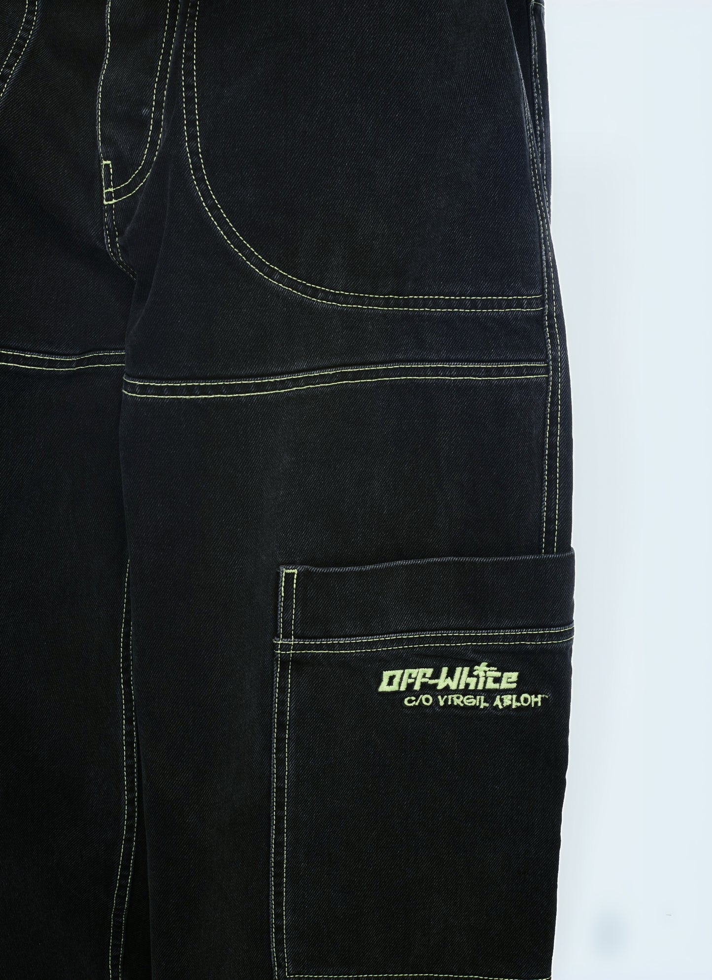 Off White Men Irregular Cargo Jeans OFF-WHITE