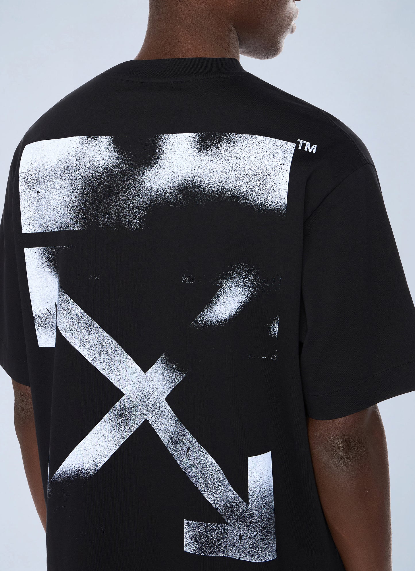 Off-White Men Stencil Arrow Skate Logo T-Shirt OFF-WHITE