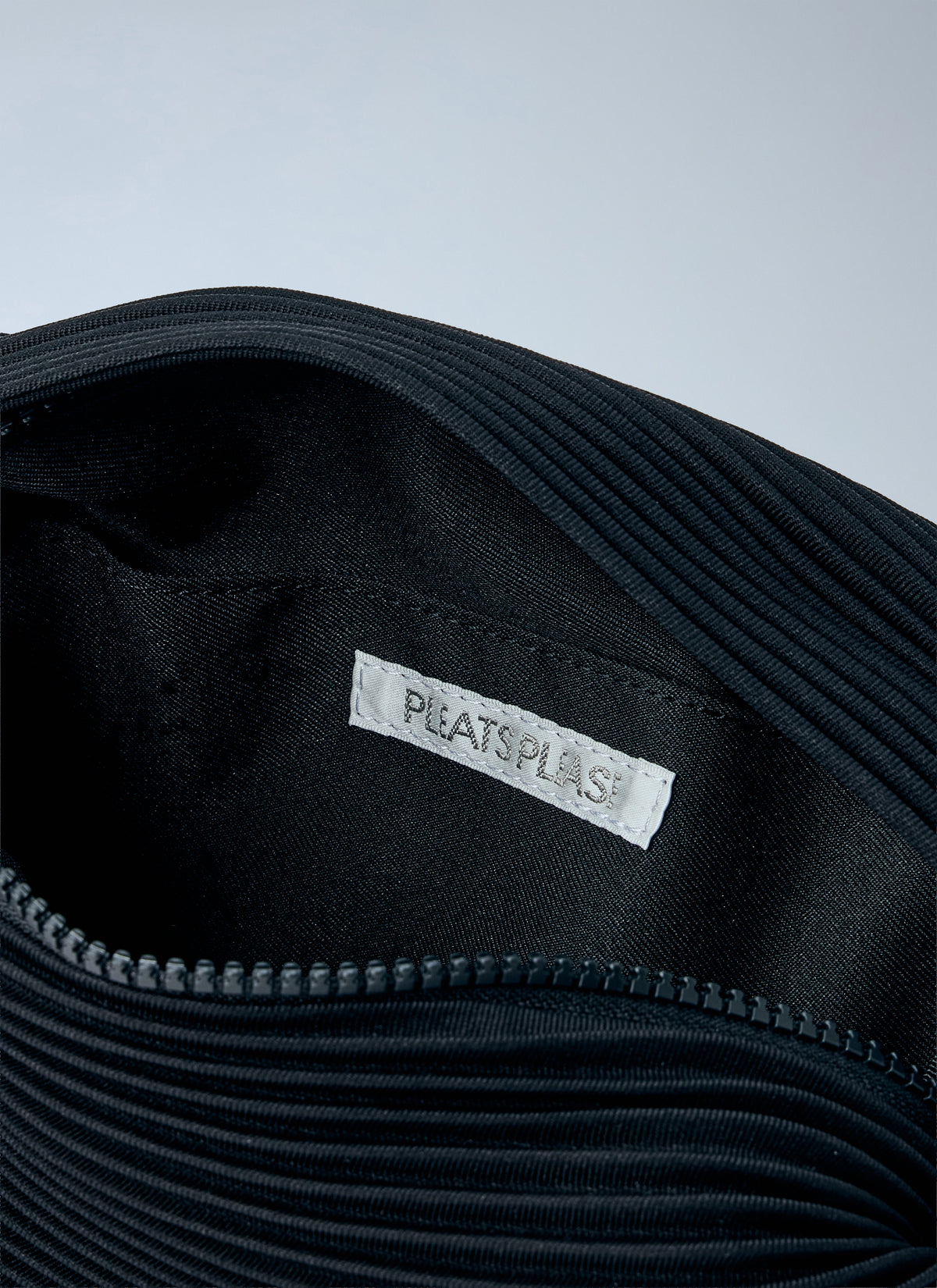 Pleats Please Issey Miyake Women Bias Pleats Waistbag PLEATS PLEASE ISSEY MIYAKE