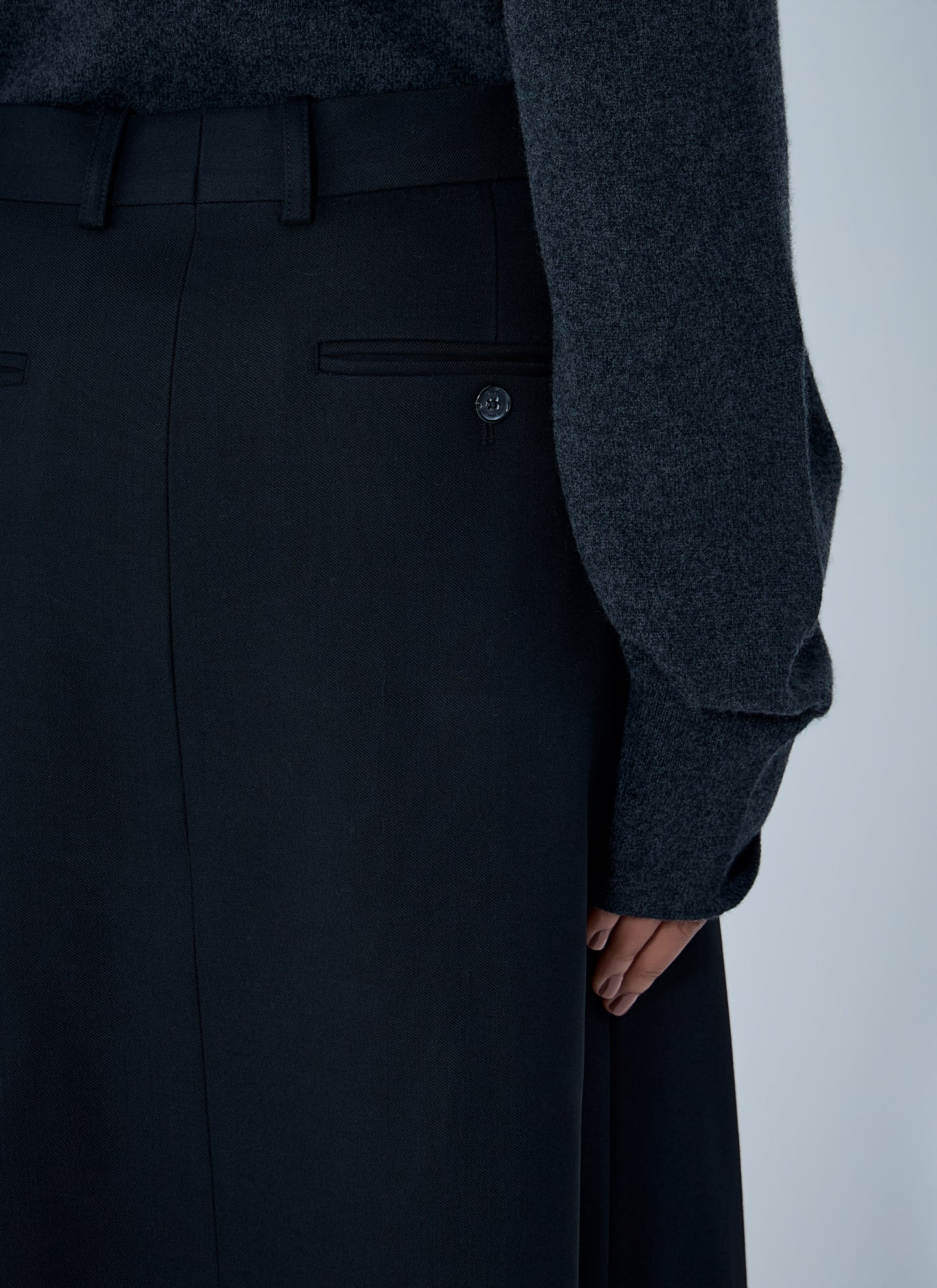 Toteme Women Tailored Pleated Skirt TOTEME