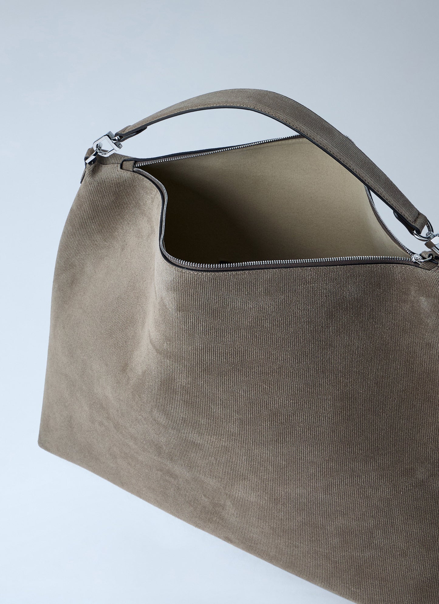 Toteme Women Bevel Handbag TOTEME