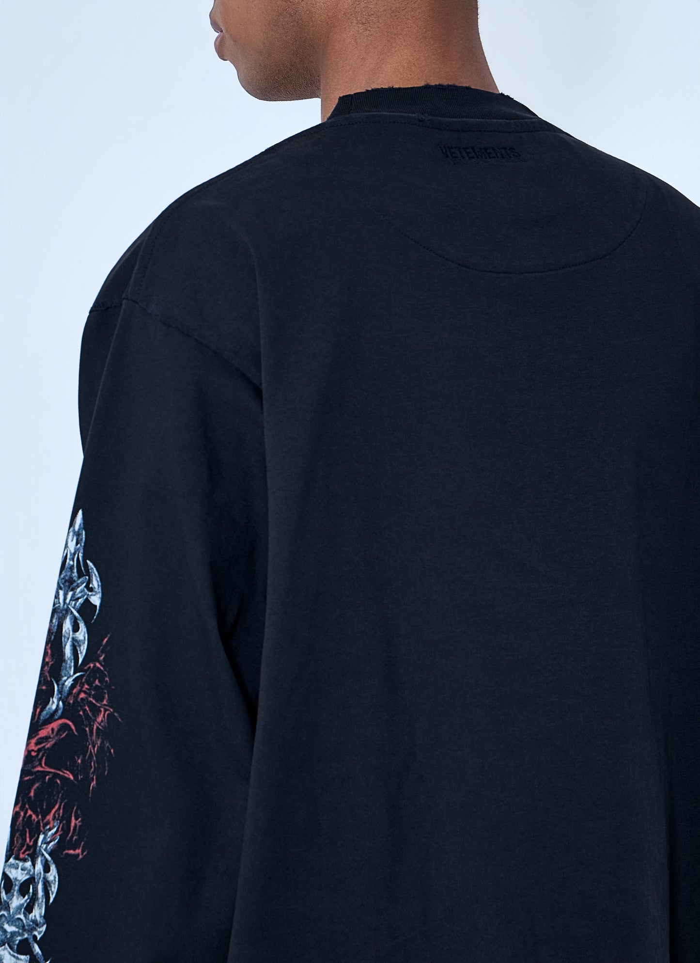 Vetements Men Graphic Long Sleeve T-Shirt VETEMENTS