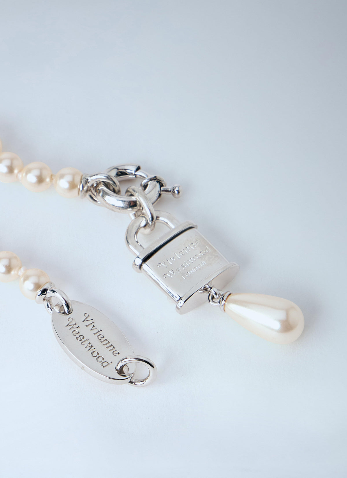 Vivienne Westwood Women Celestia Small Pendant Necklace VIVIENNE WESTWOOD