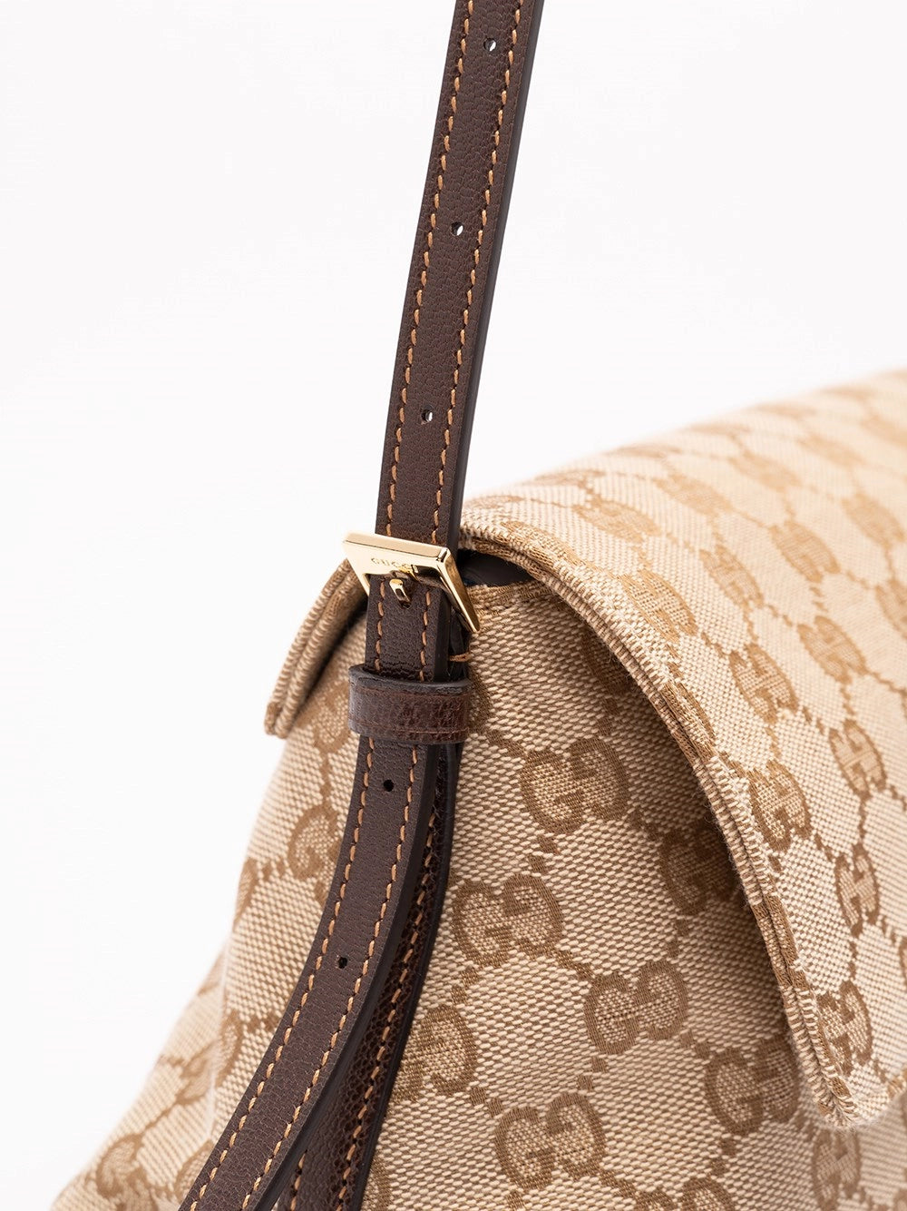 Gucci Women `Gucci Essence Plaque` Shoulder Bag GUCCI