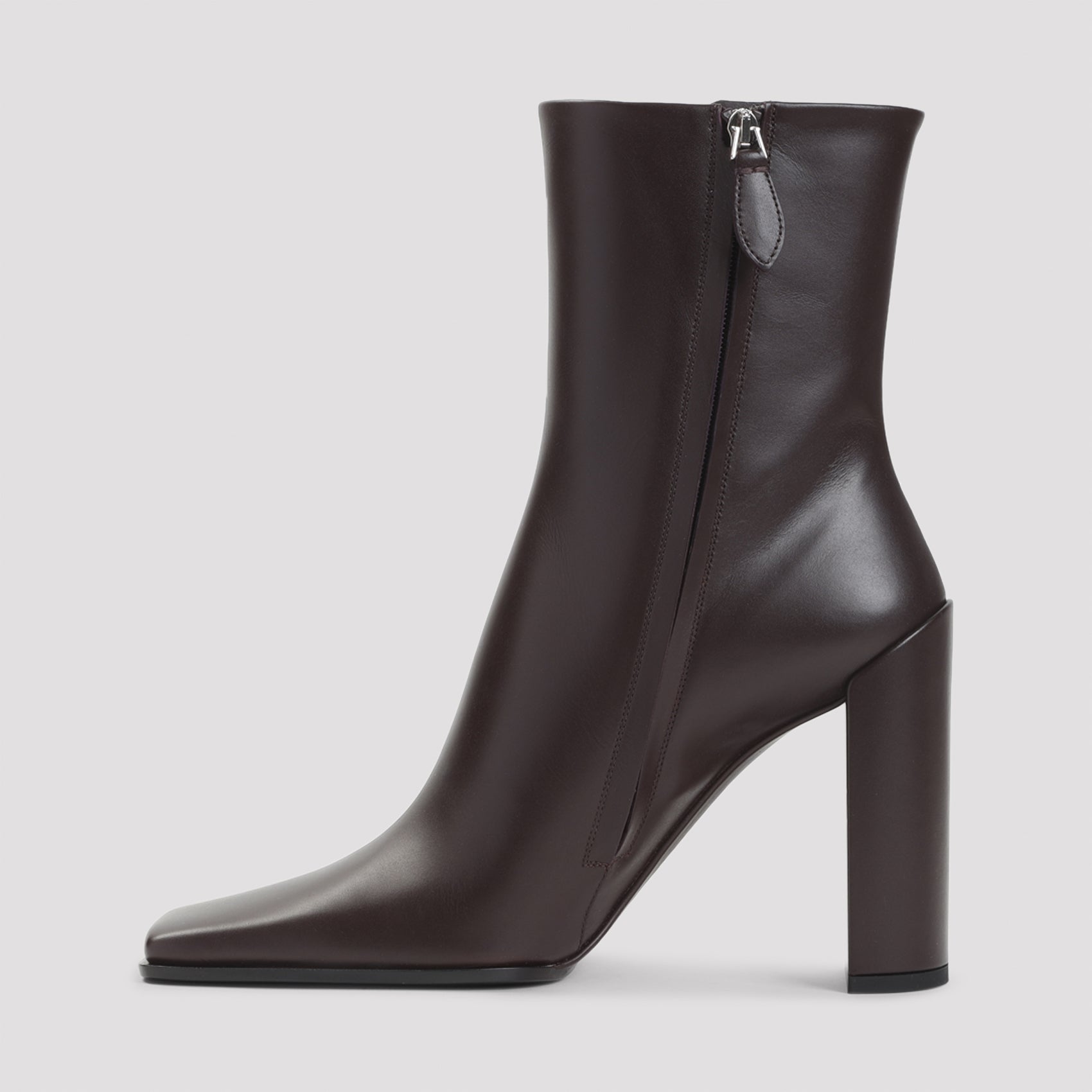 Alaïa 90 Ankle Boots Women ALAIA