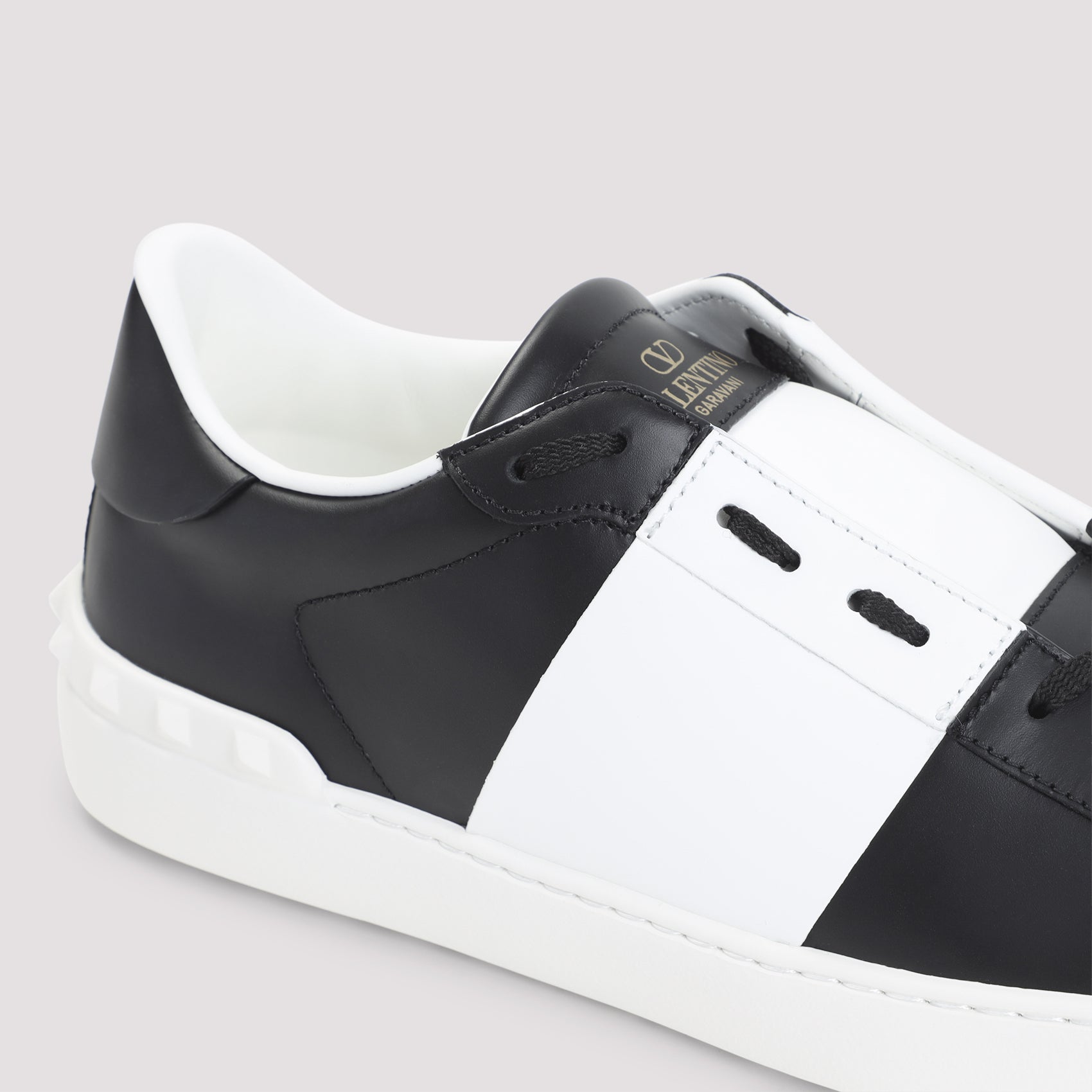 Valentino Garavani Sneakers Men VALENTINO GARAVANI