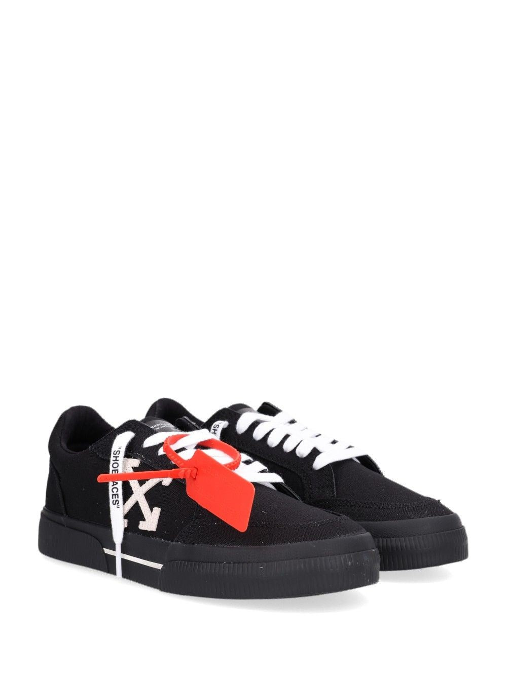 Off-White Men Vulcanized Low Sneakers OFF-WHITE