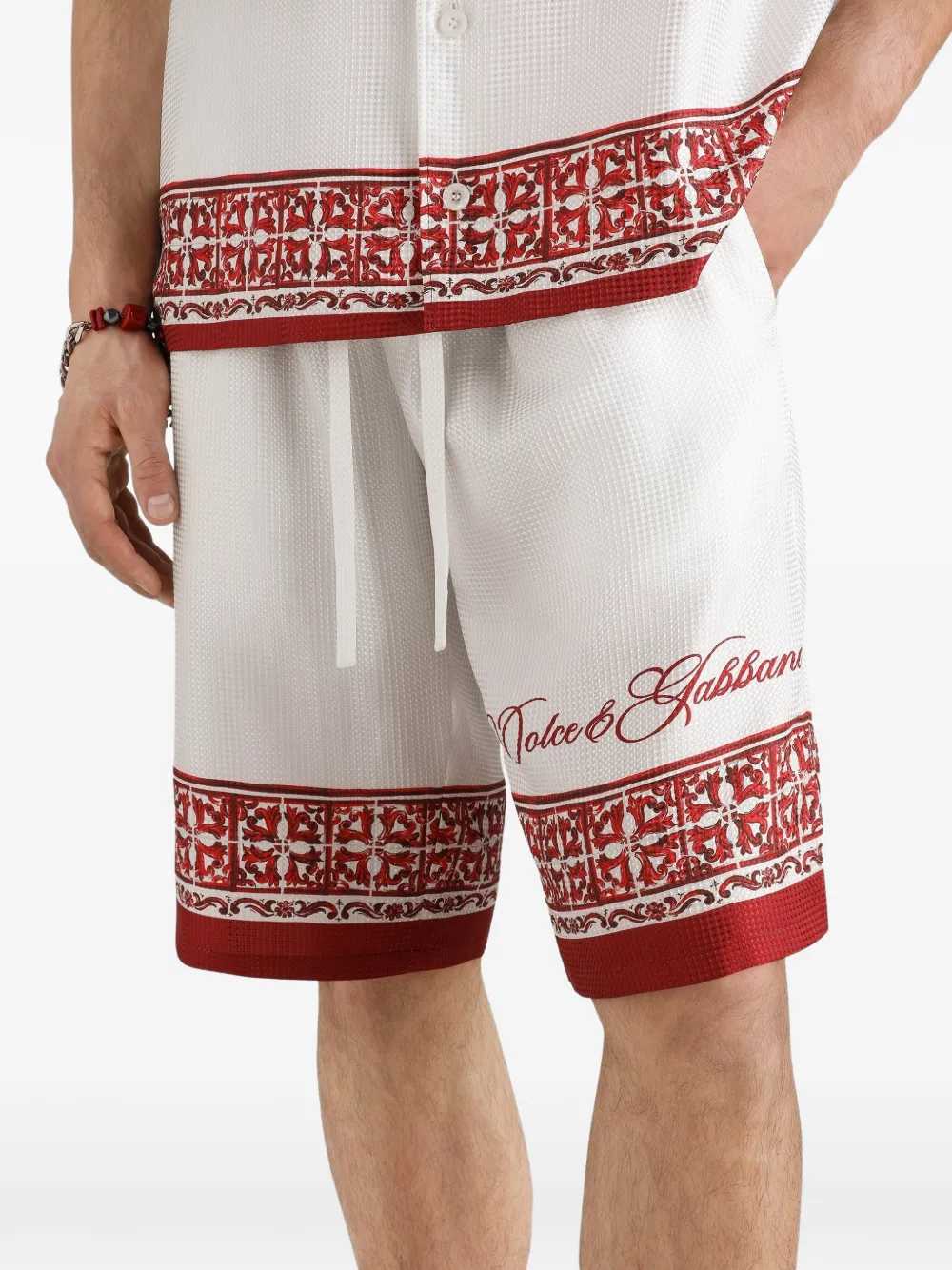 Dolce & Gabbana Men Vanity Bermuda Shorts In Jacquard Twill With A Majolica Print DOLCE & GABBANA