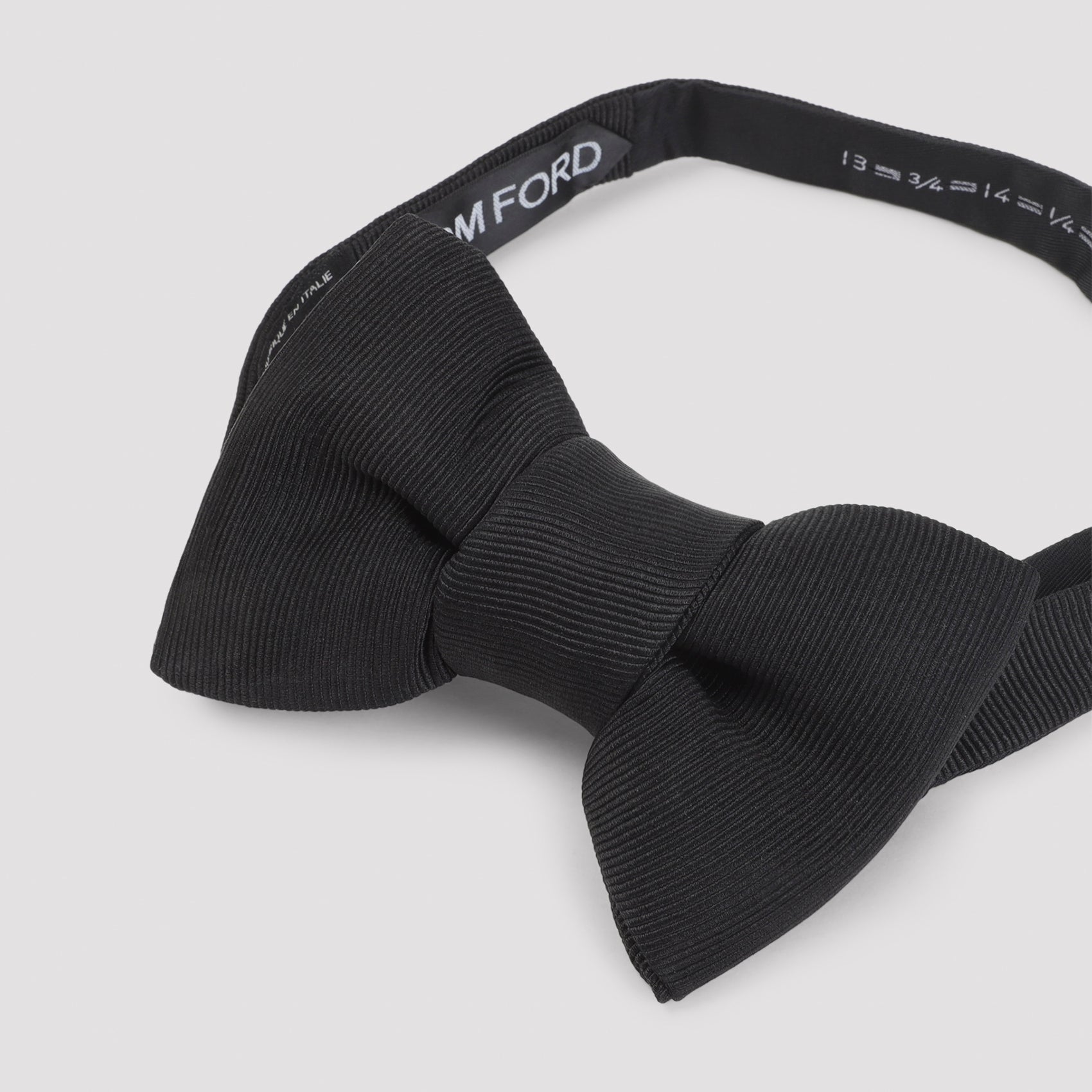 Tom Ford Pre-Tied Bow Tie Men TOM FORD