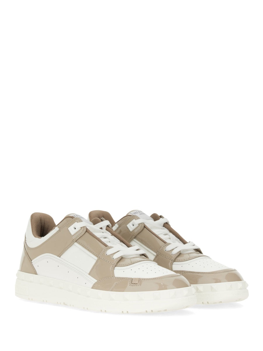 Valentino Garavani Men Low Top Sneaker "Freedots" VALENTINO GARAVANI