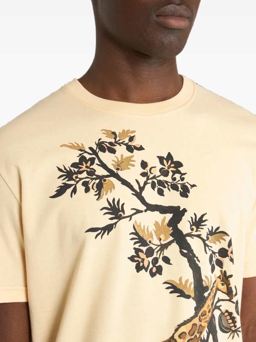 Etro Men Giraffe-Print T-Shirt ETRO