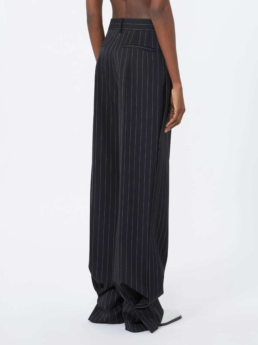 Sportmax Women Stretch Wool Trousers With Pleats - Black SPORTMAX