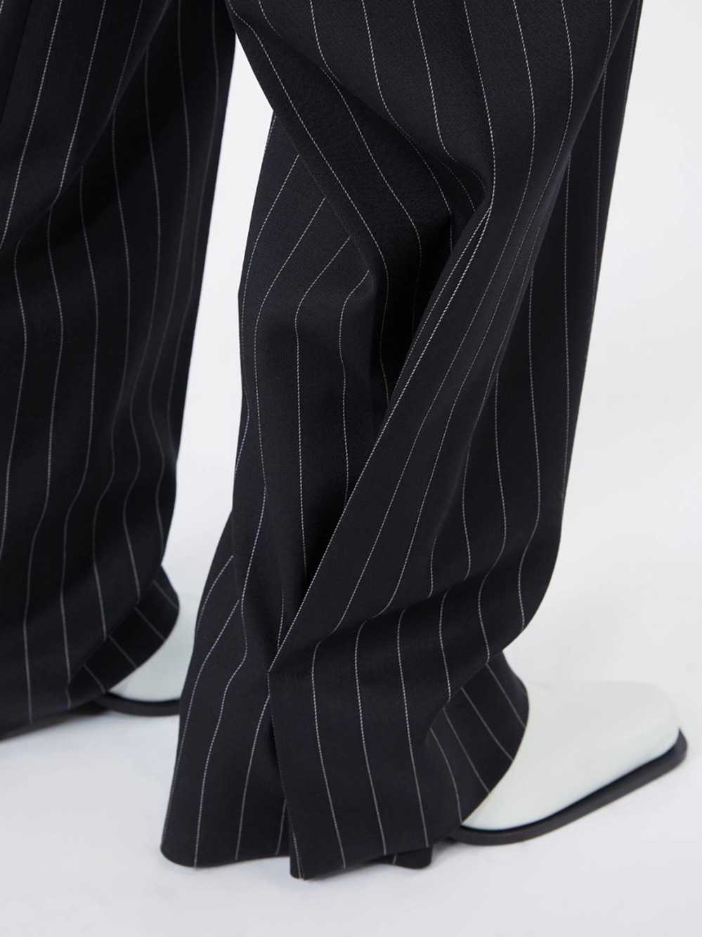 Sportmax Women Stretch Wool Trousers With Pleats - Black SPORTMAX