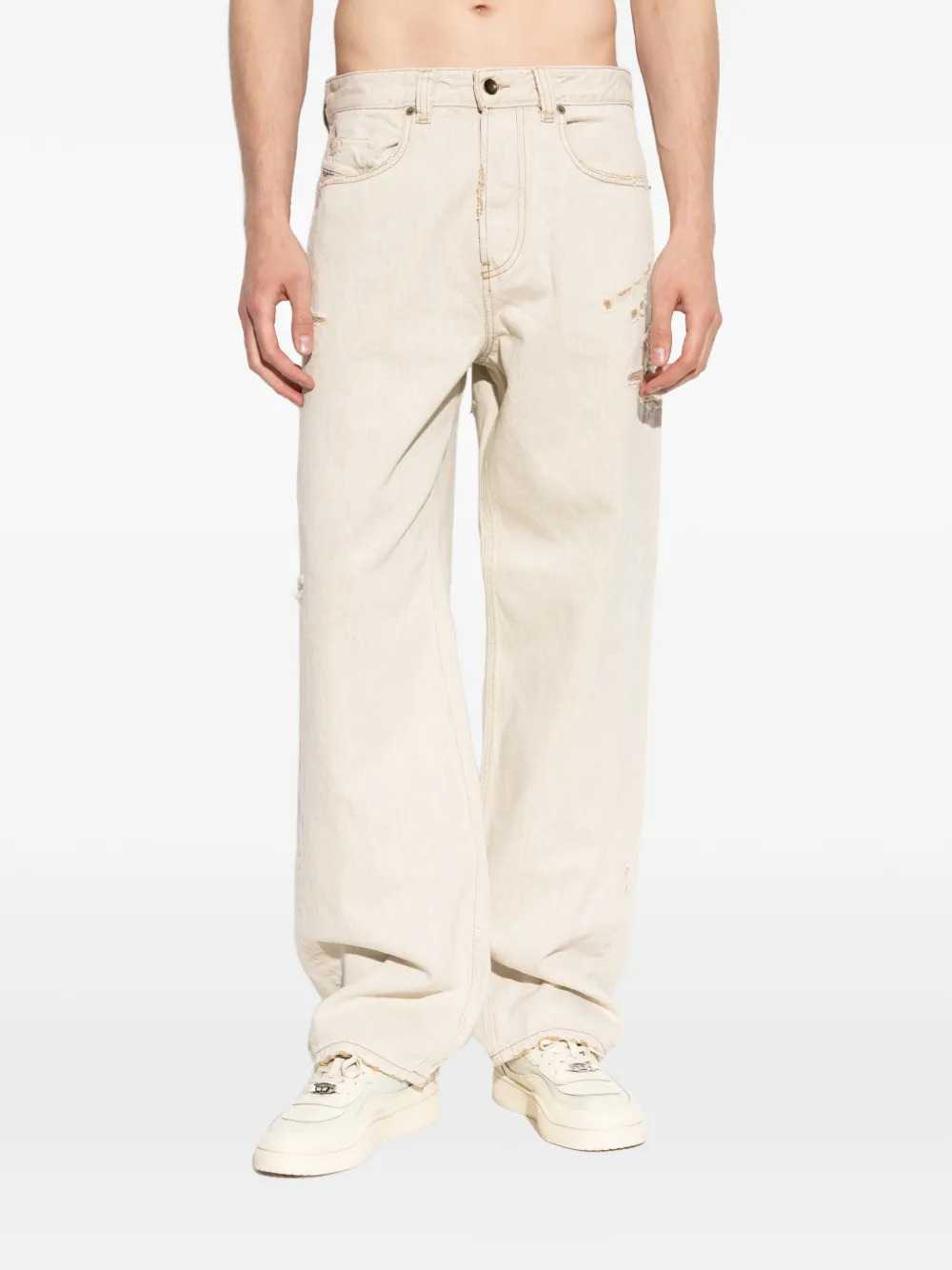 Diesel Men D-Macro Distressed-Effect Jeans 2001 DIESEL