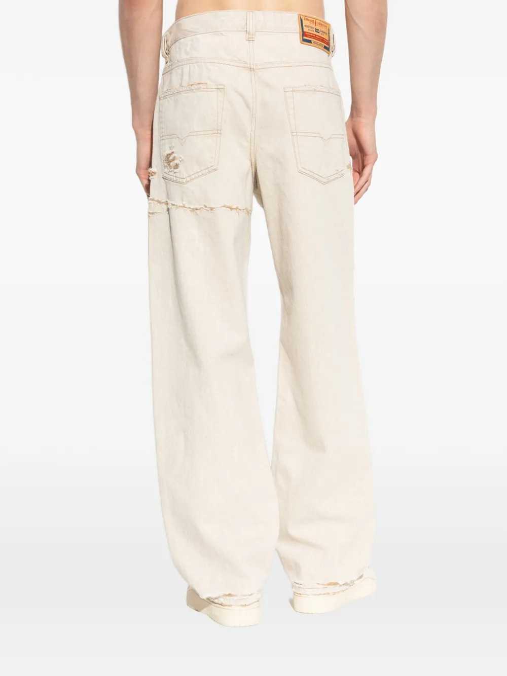 Diesel Men D-Macro Distressed-Effect Jeans 2001 DIESEL