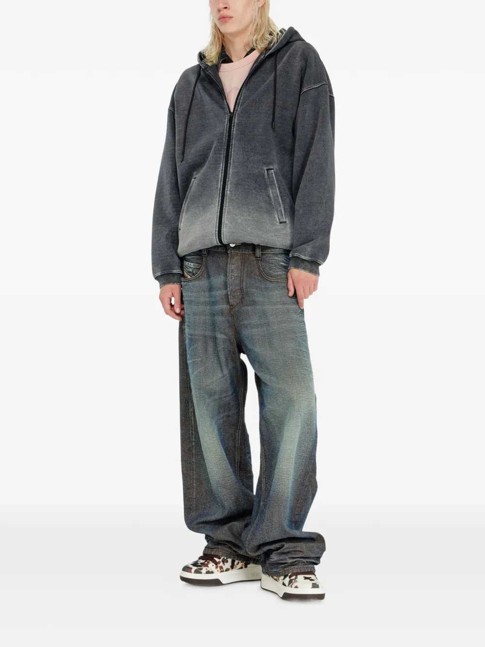 Diesel Men 1997 D-Enim-M Loose-Fit Jeans DIESEL