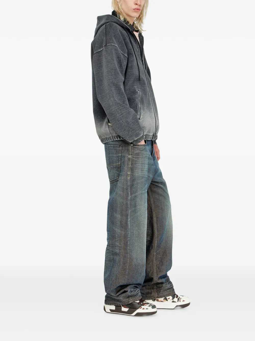 Diesel Men 1997 D-Enim-M Loose-Fit Jeans DIESEL