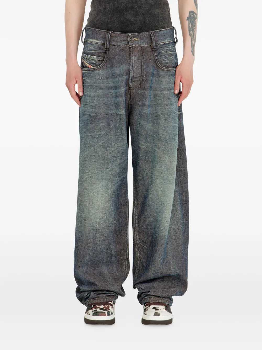 Diesel Men 1997 D-Enim-M Loose-Fit Jeans DIESEL